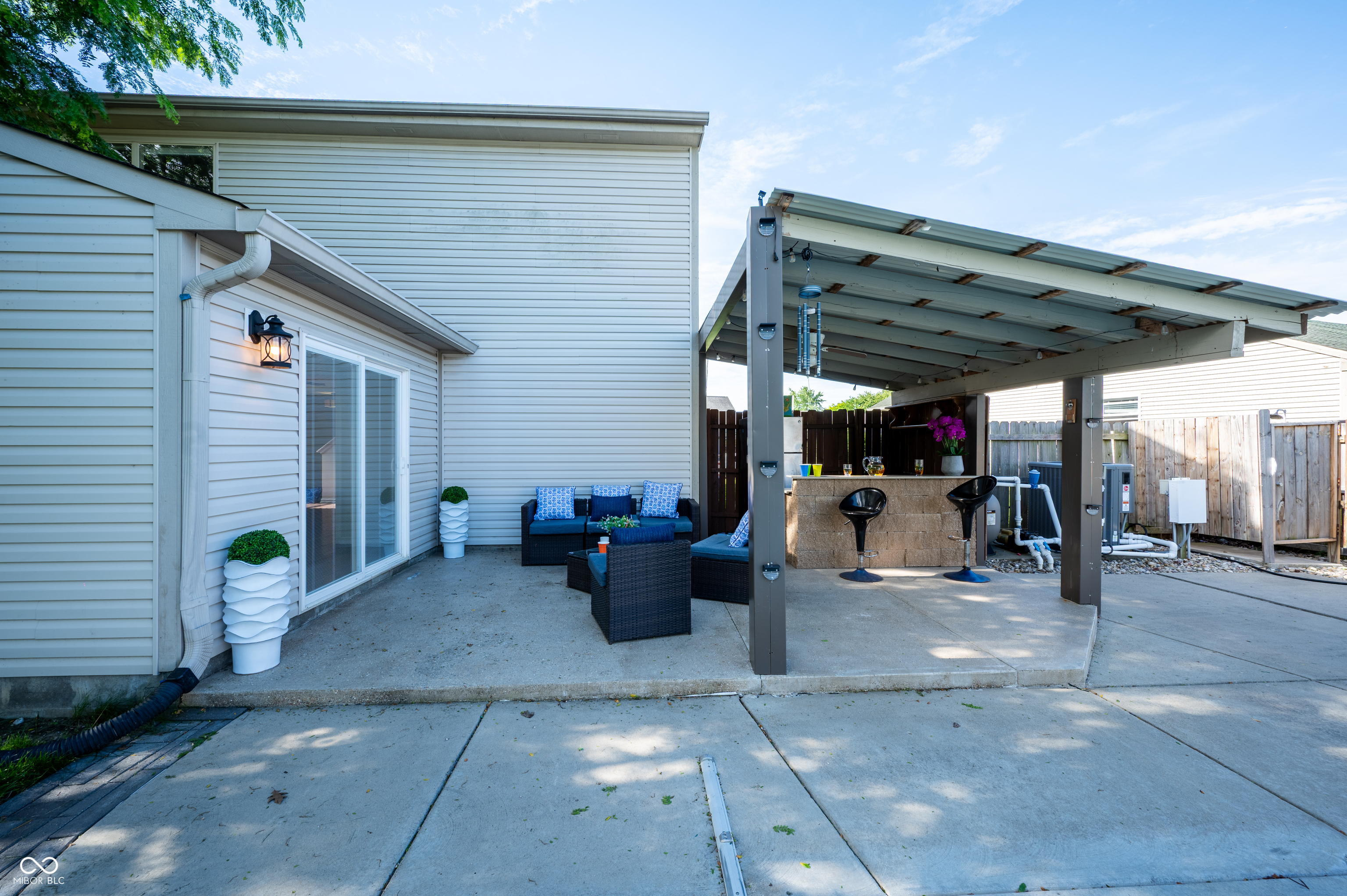 10194 Buell Drive