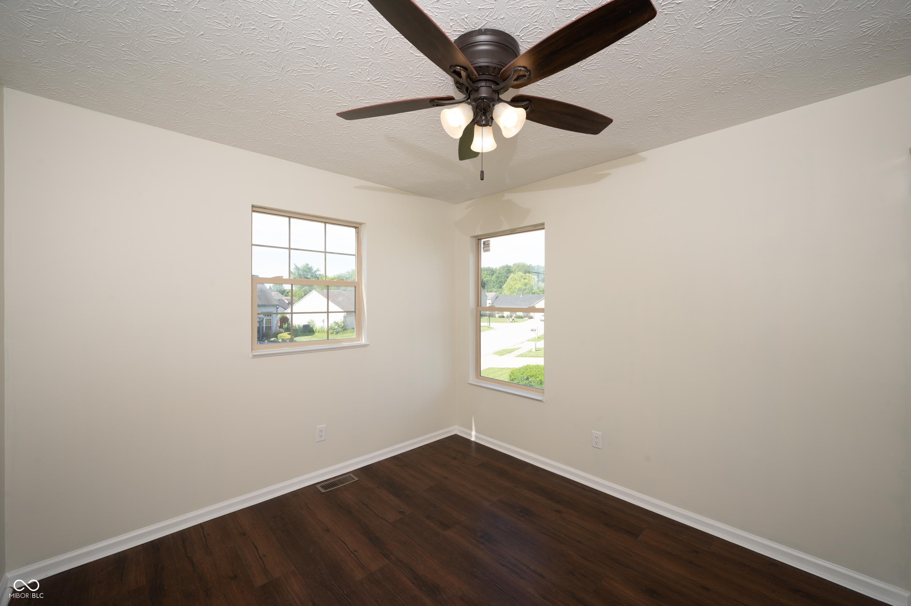 10194 Buell Drive