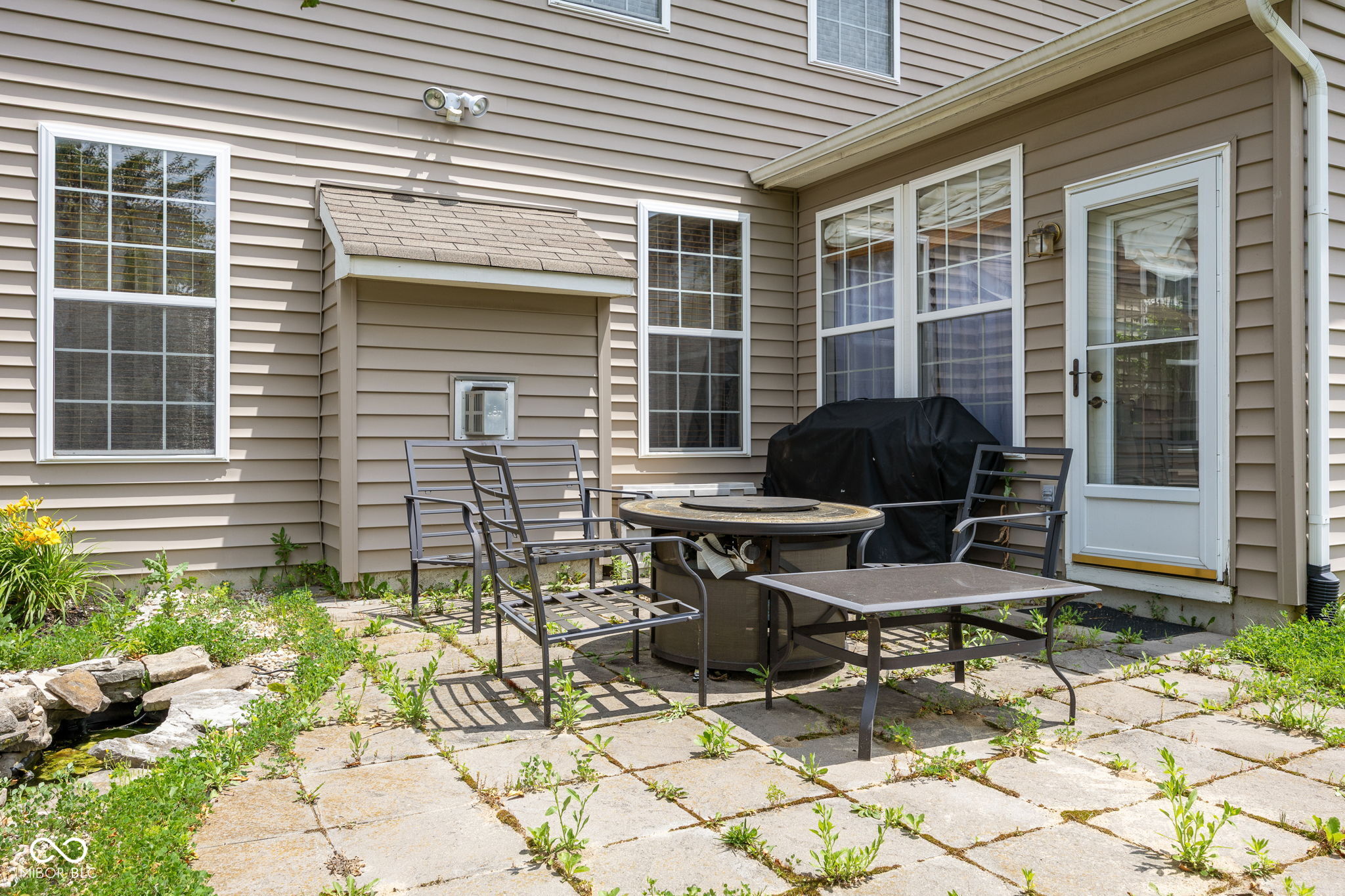 5836 Monticello Square Lane