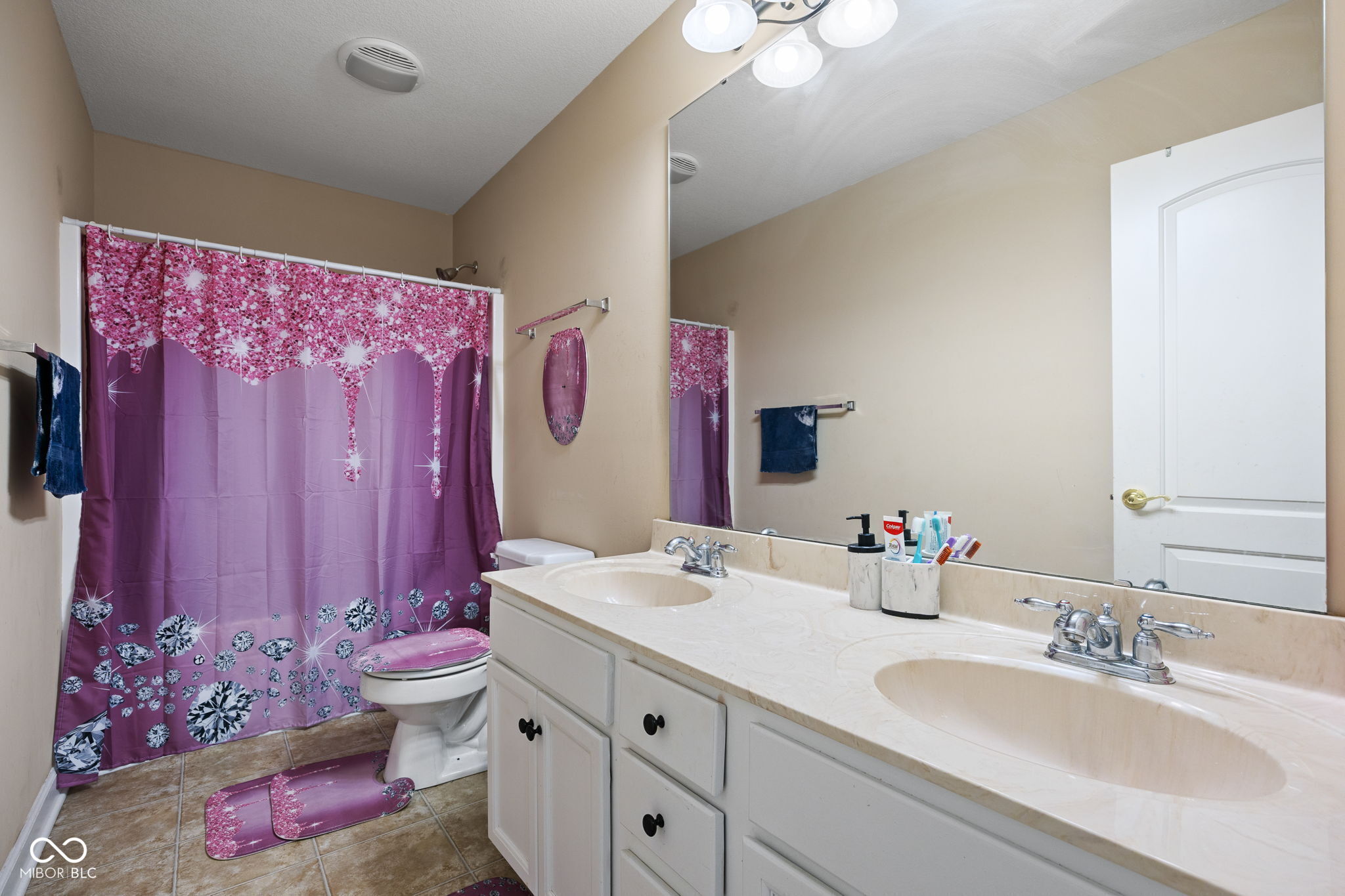 5836 Monticello Square Lane
