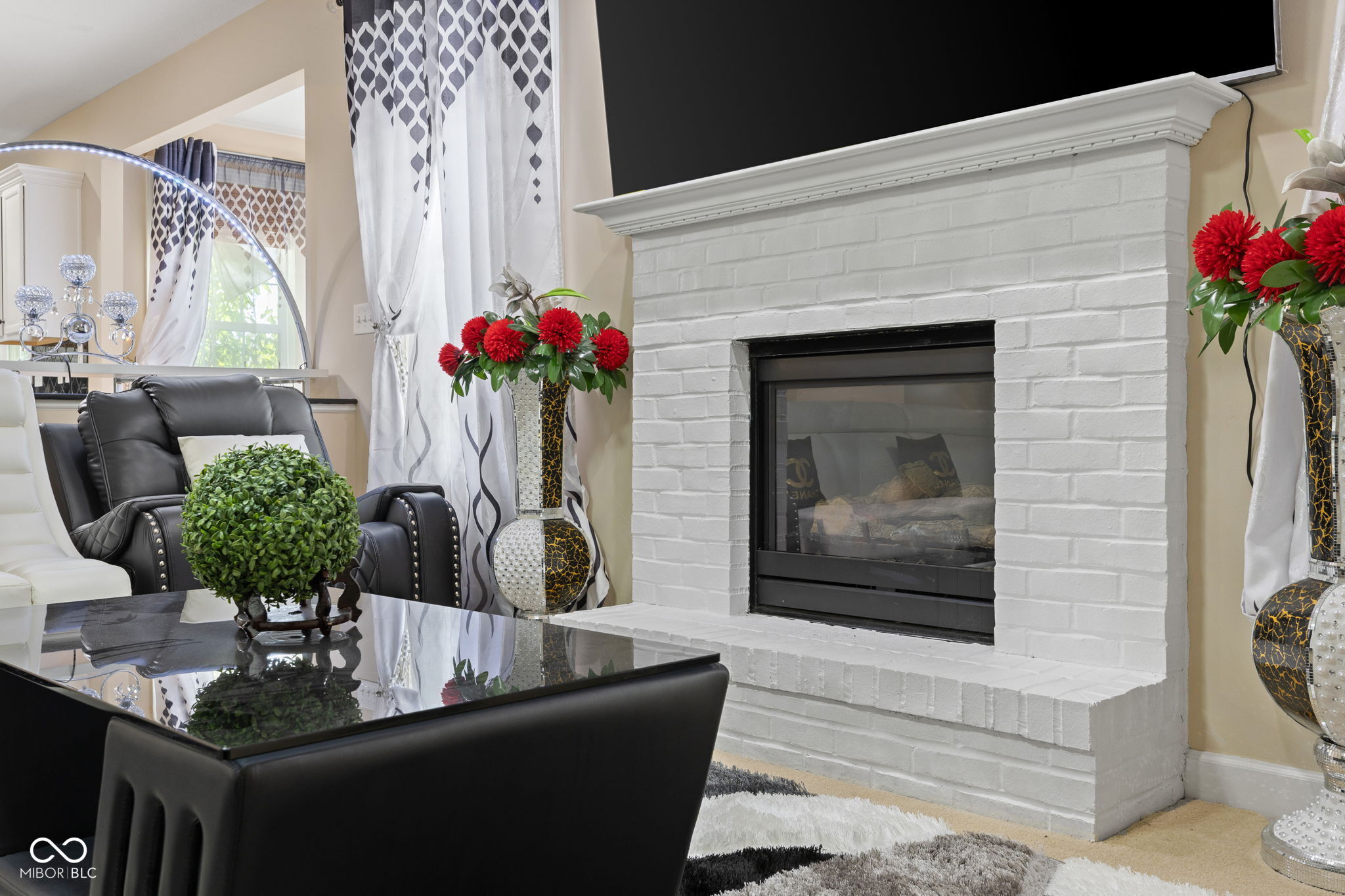 5836 Monticello Square Lane