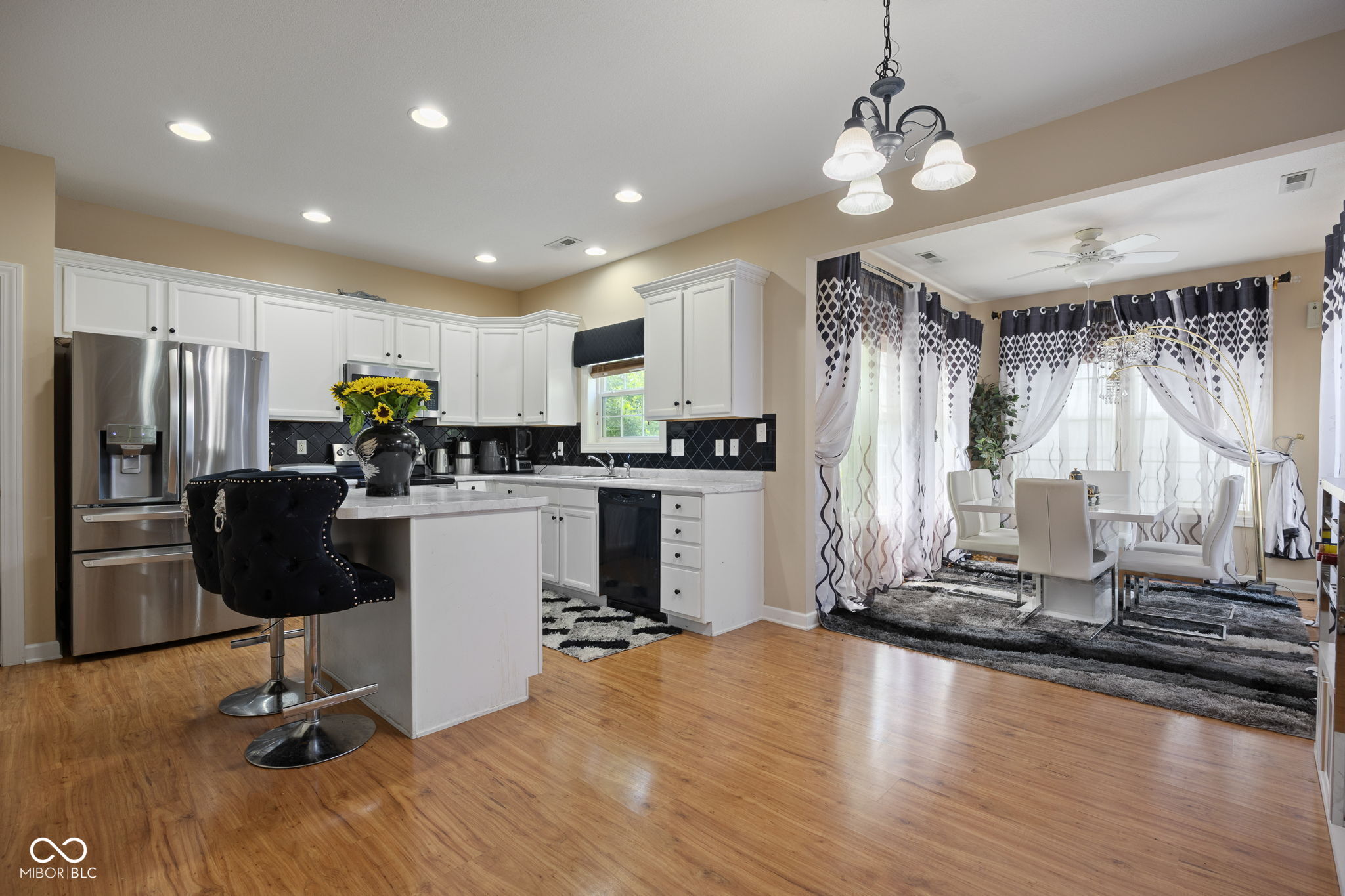5836 Monticello Square Lane