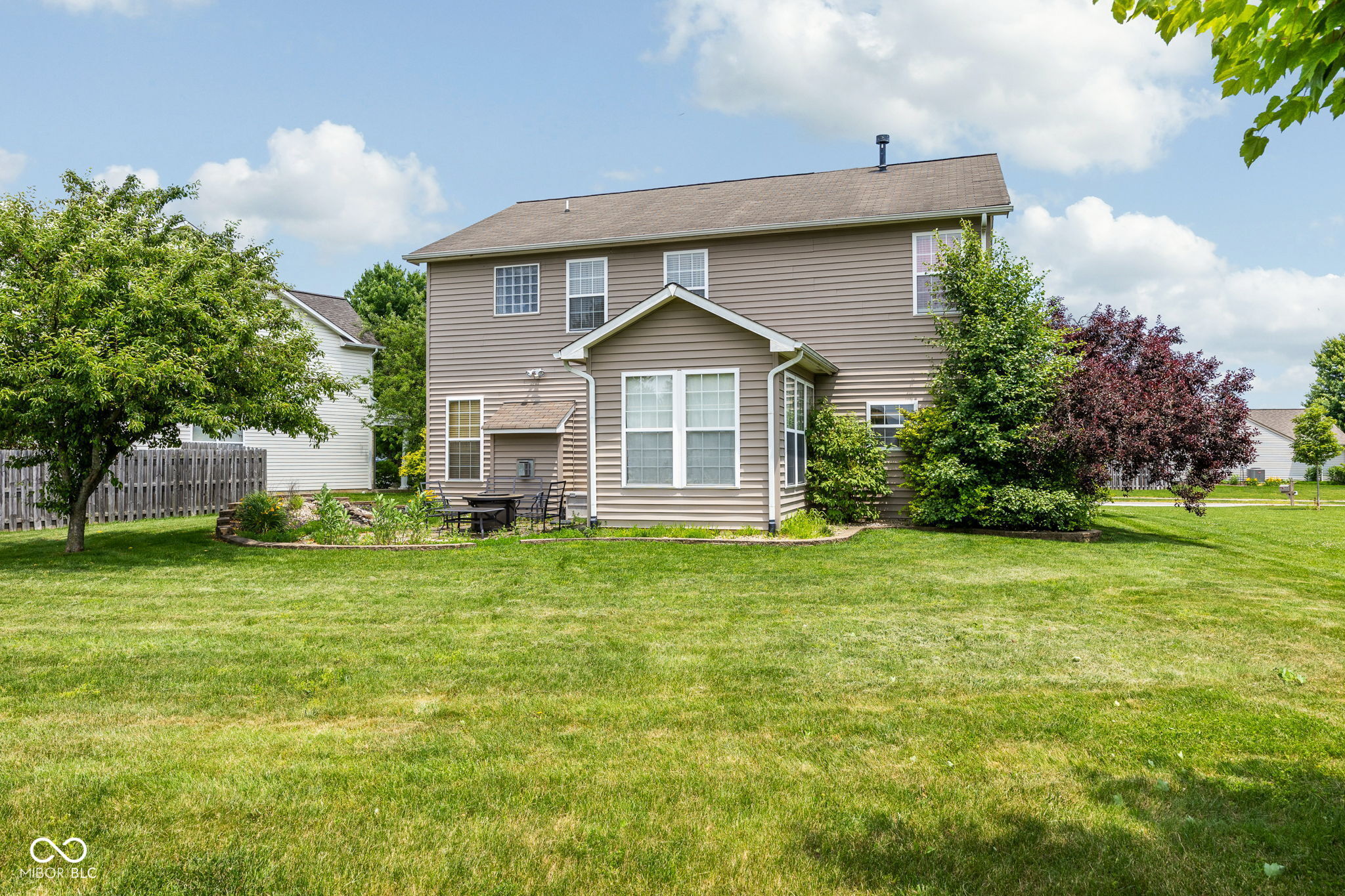 5836 Monticello Square Lane