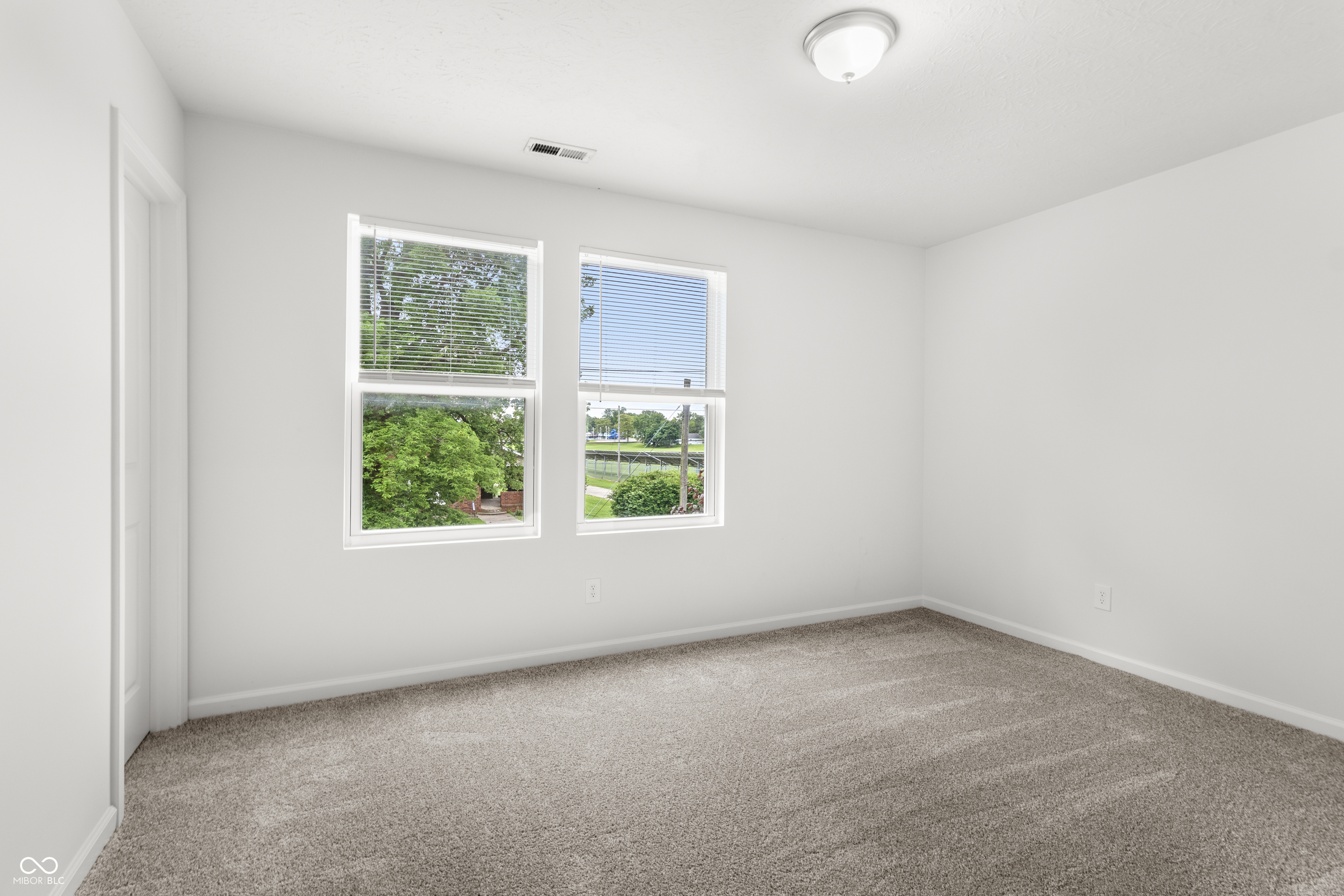800 N 16th Street