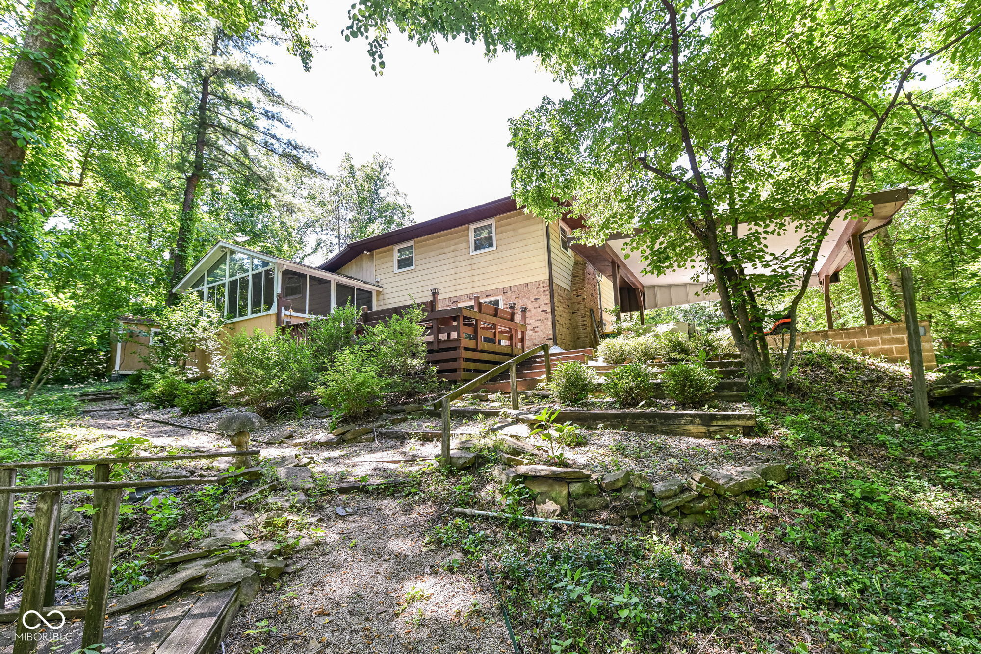 7011 Wildridge Drive