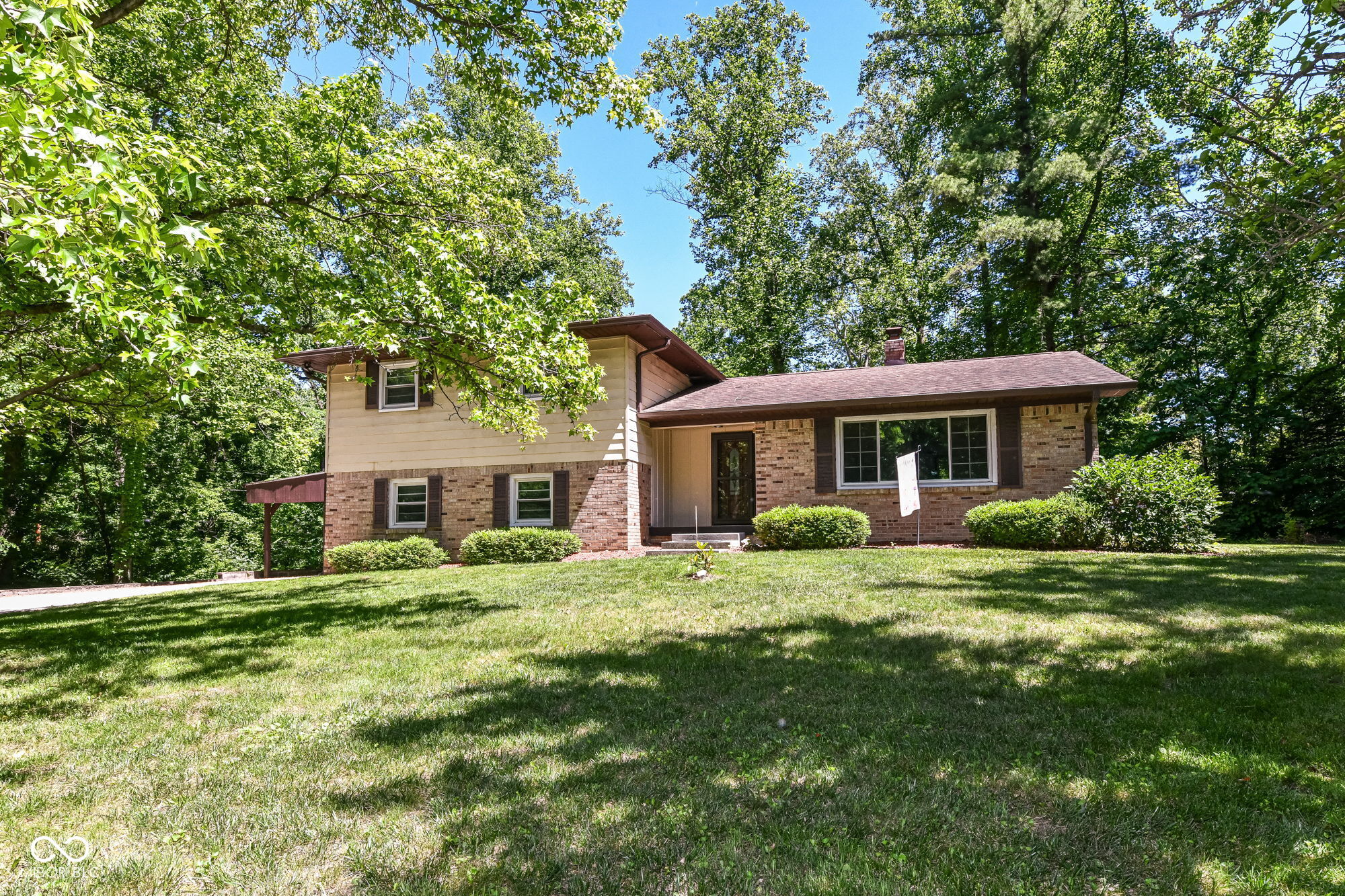 7011 Wildridge Drive