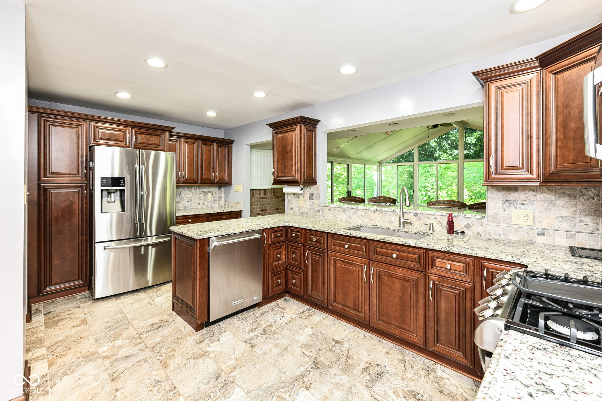 7011 Wildridge Drive