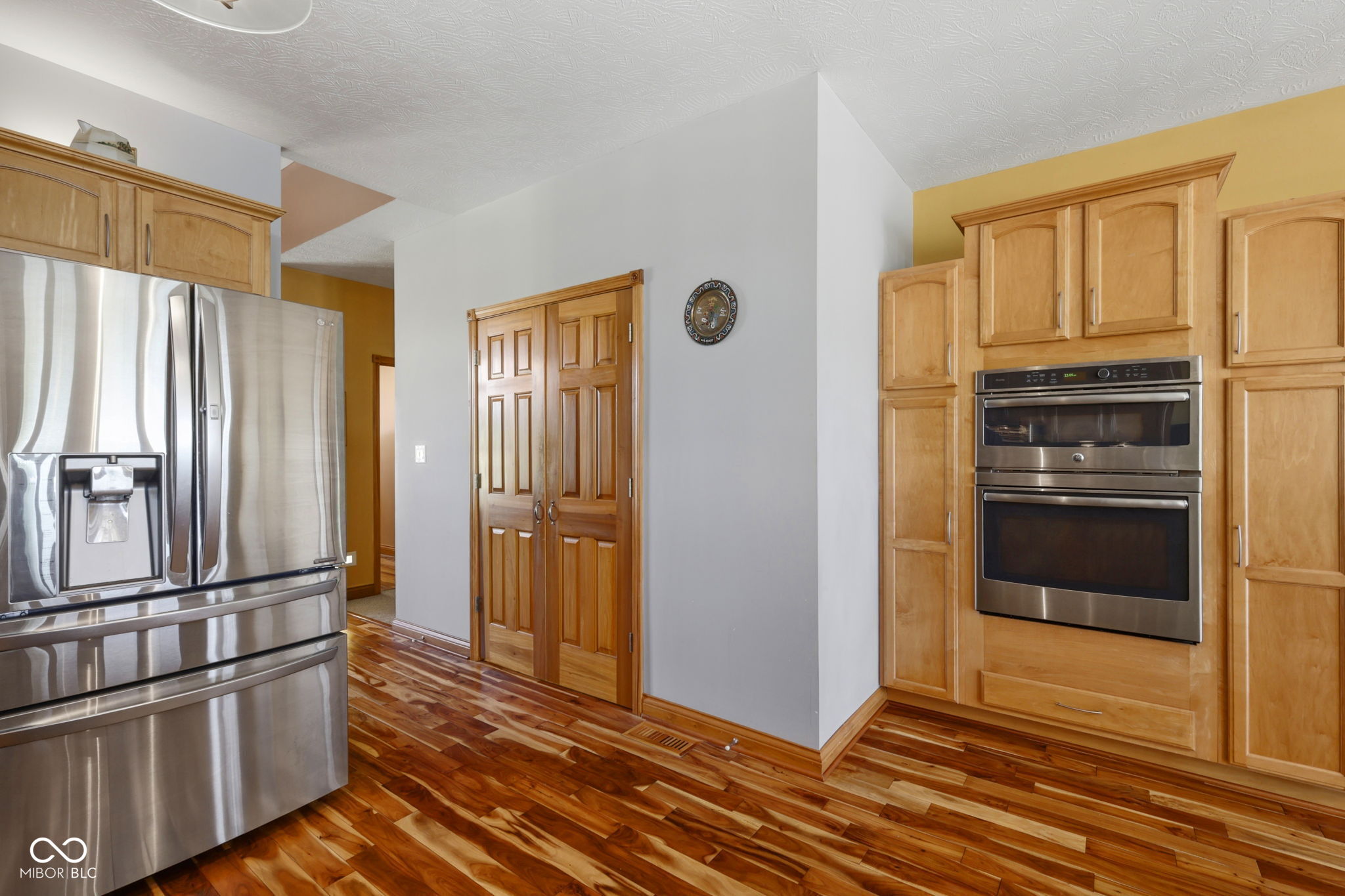 5619 W County Road 200 N