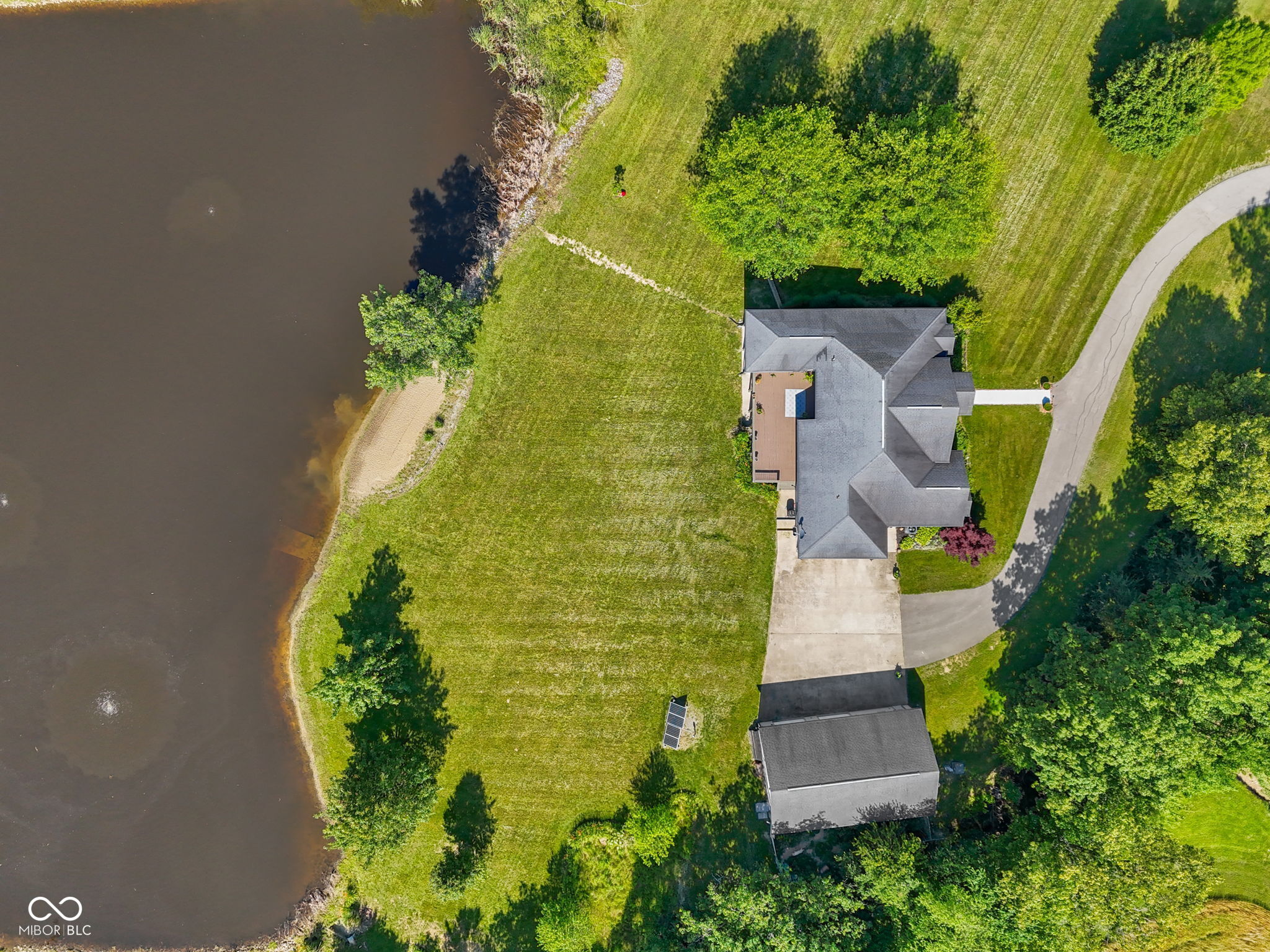 5619 W County Road 200 N