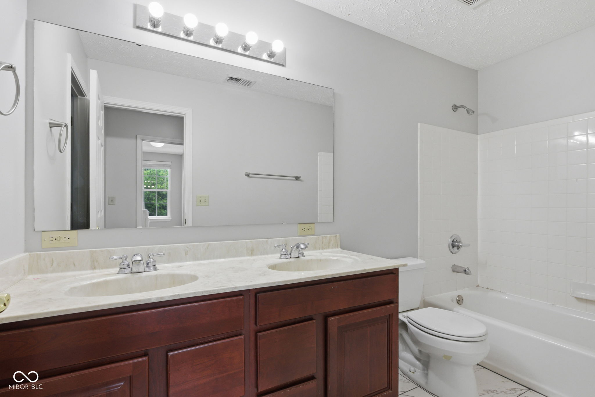 12470 Calluna Court