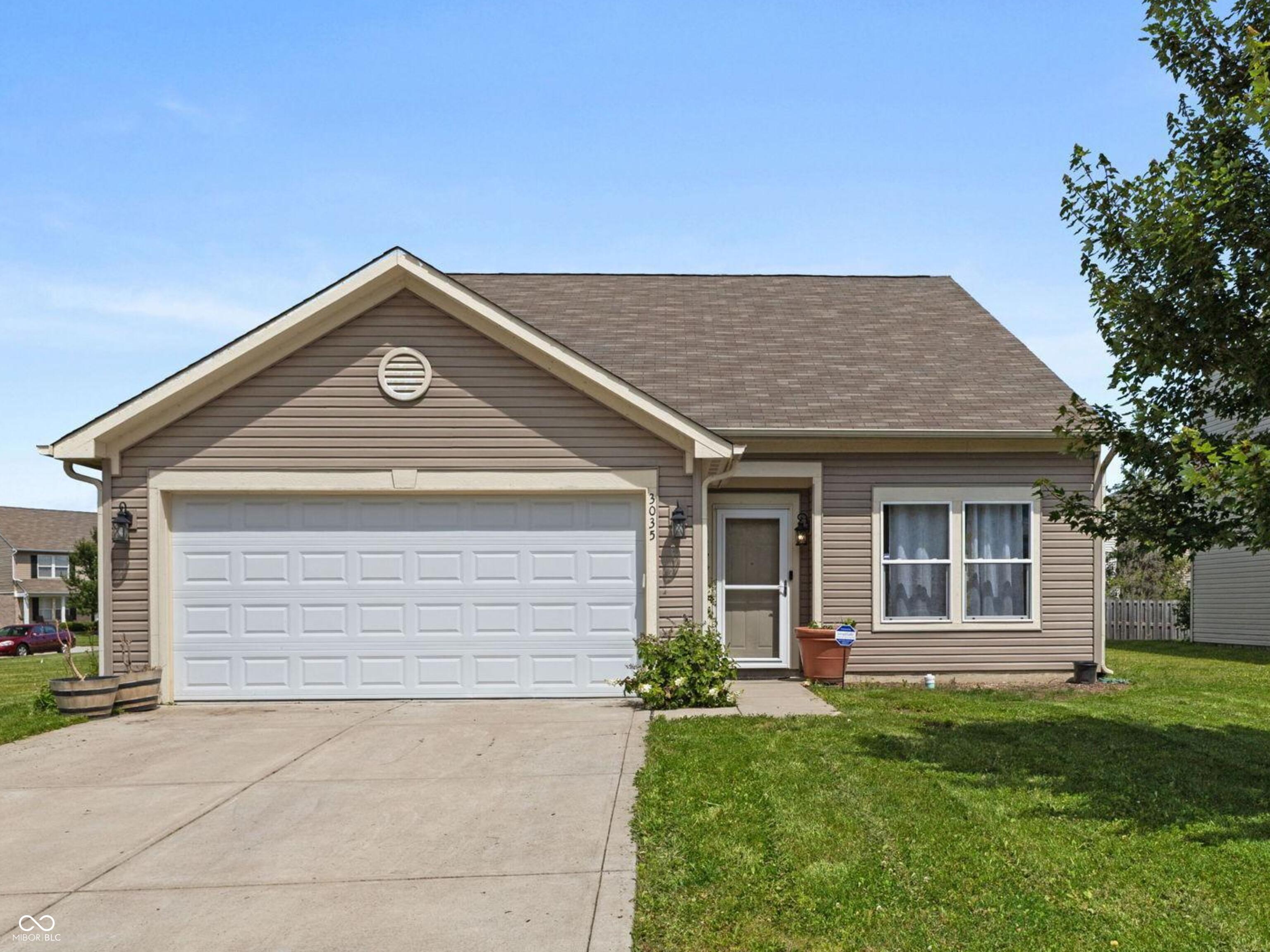 3035 Arrowroot Lane