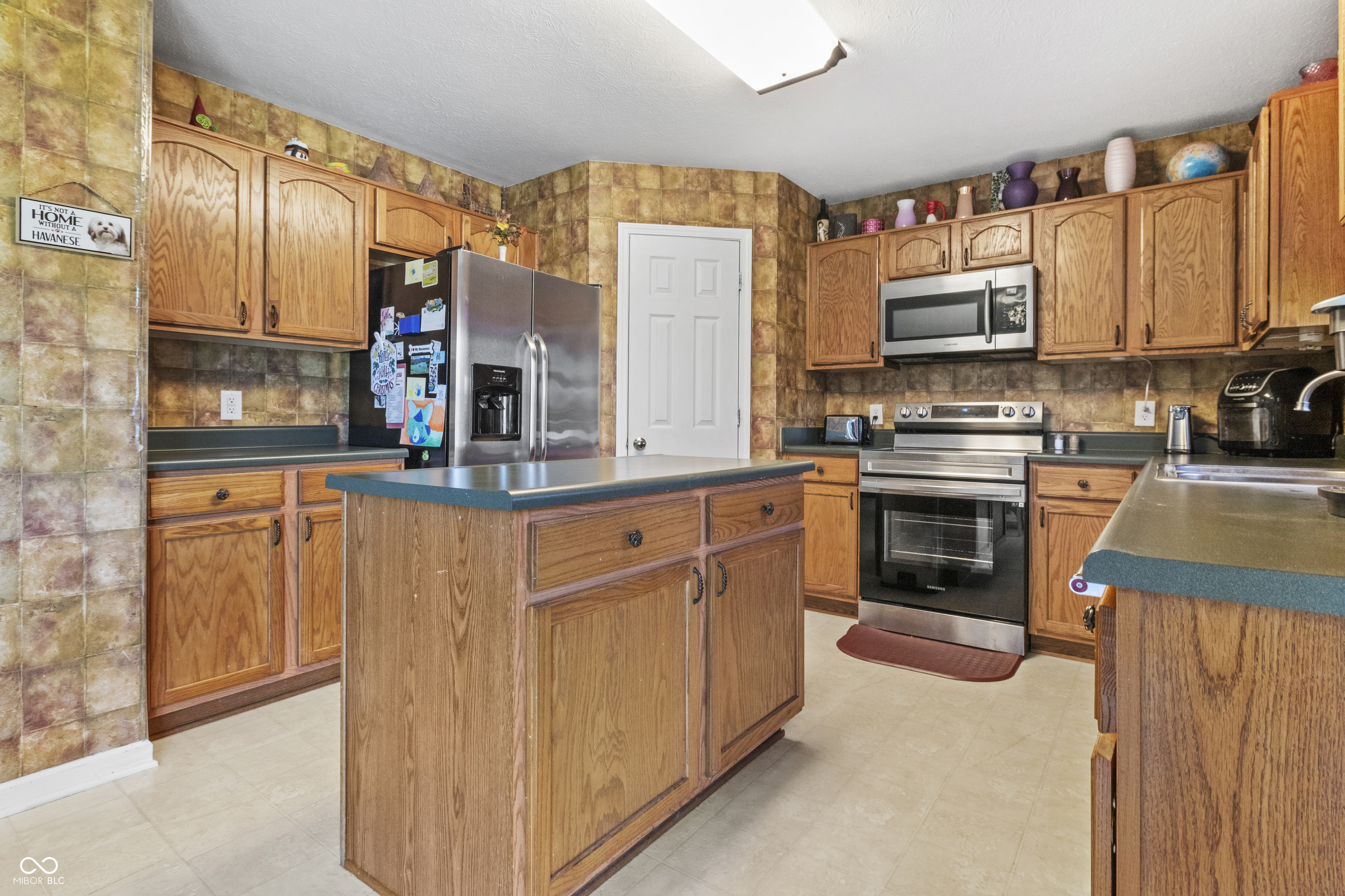 6618 Smithfield Drive