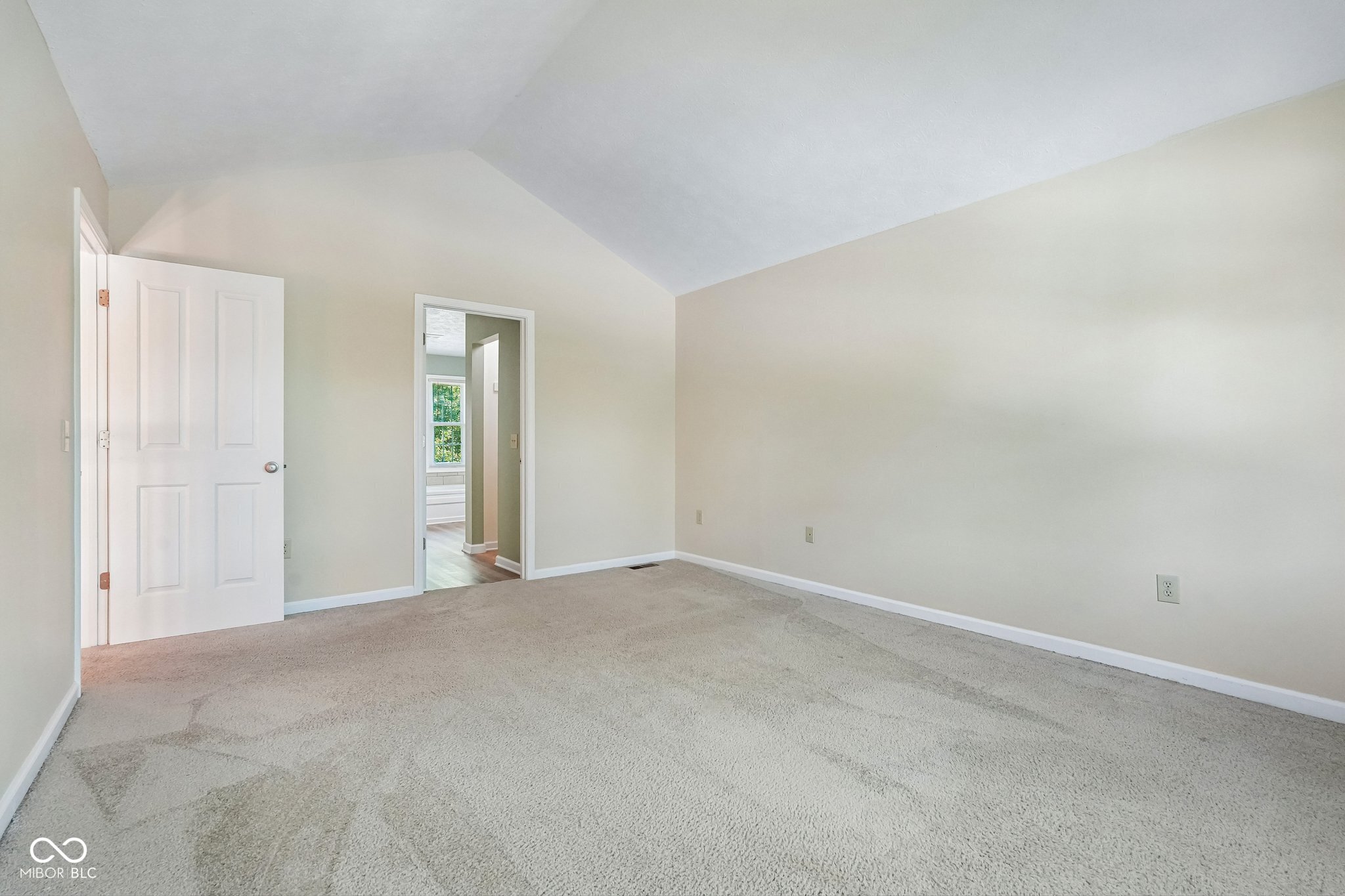 3800 Richmond Court