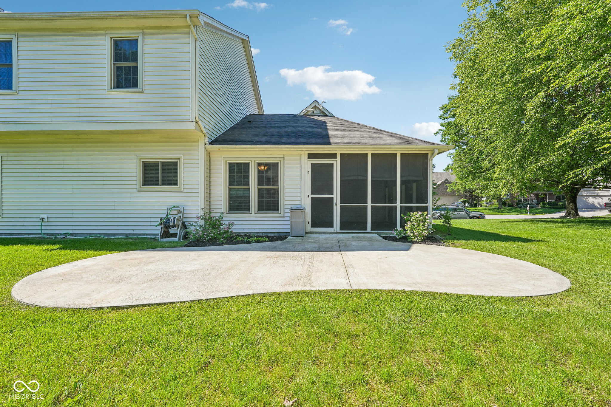 3800 Richmond Court