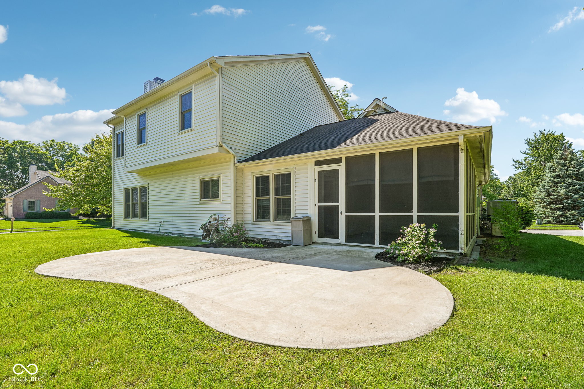 3800 Richmond Court