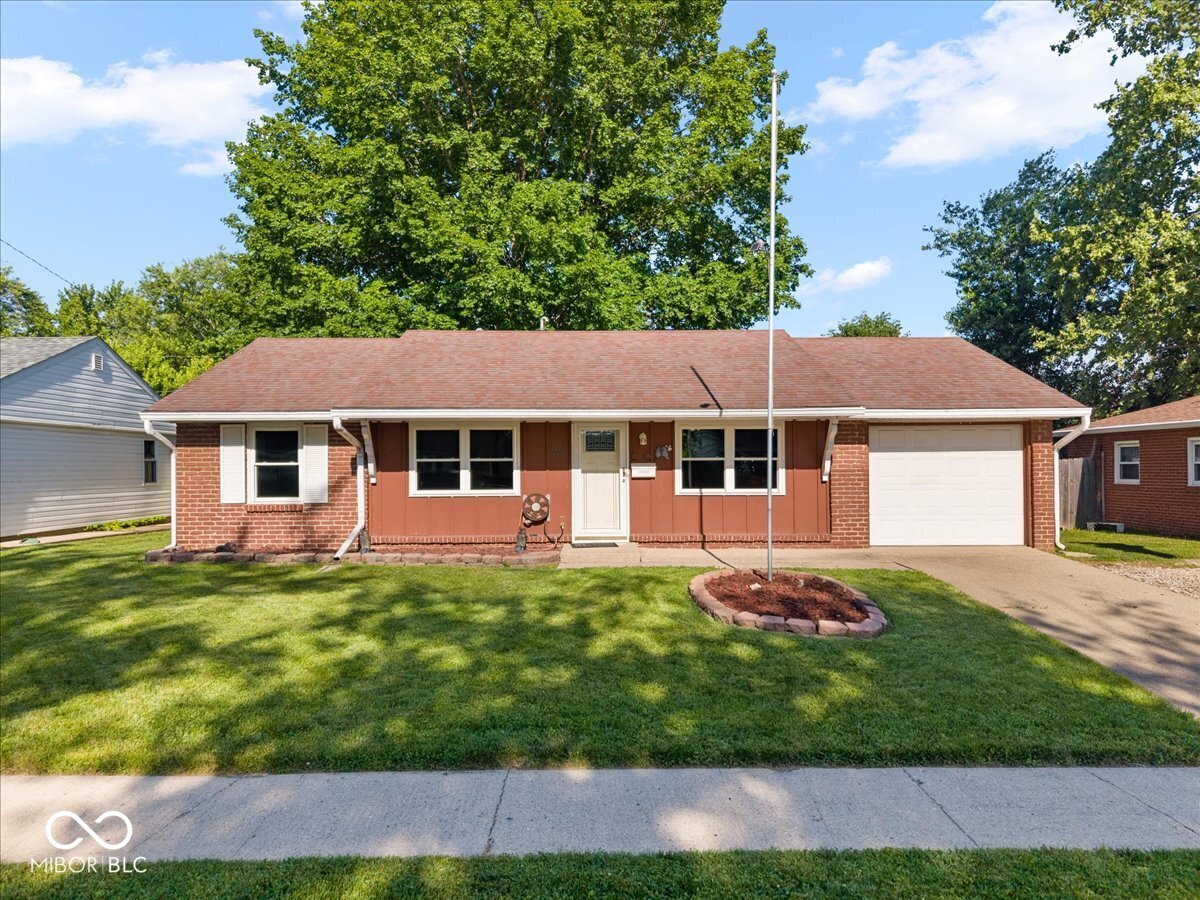 1100 Delwood Drive