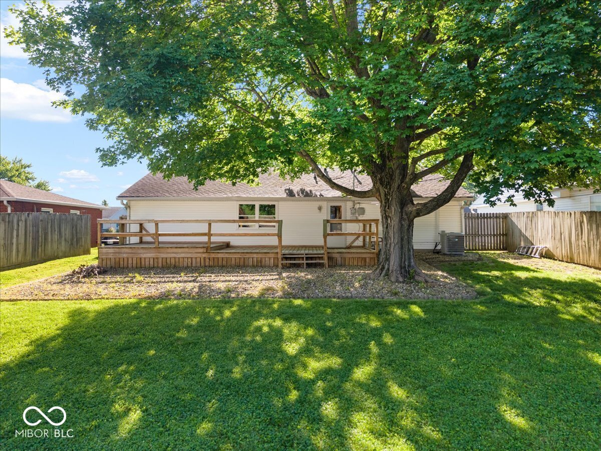 1100 Delwood Drive