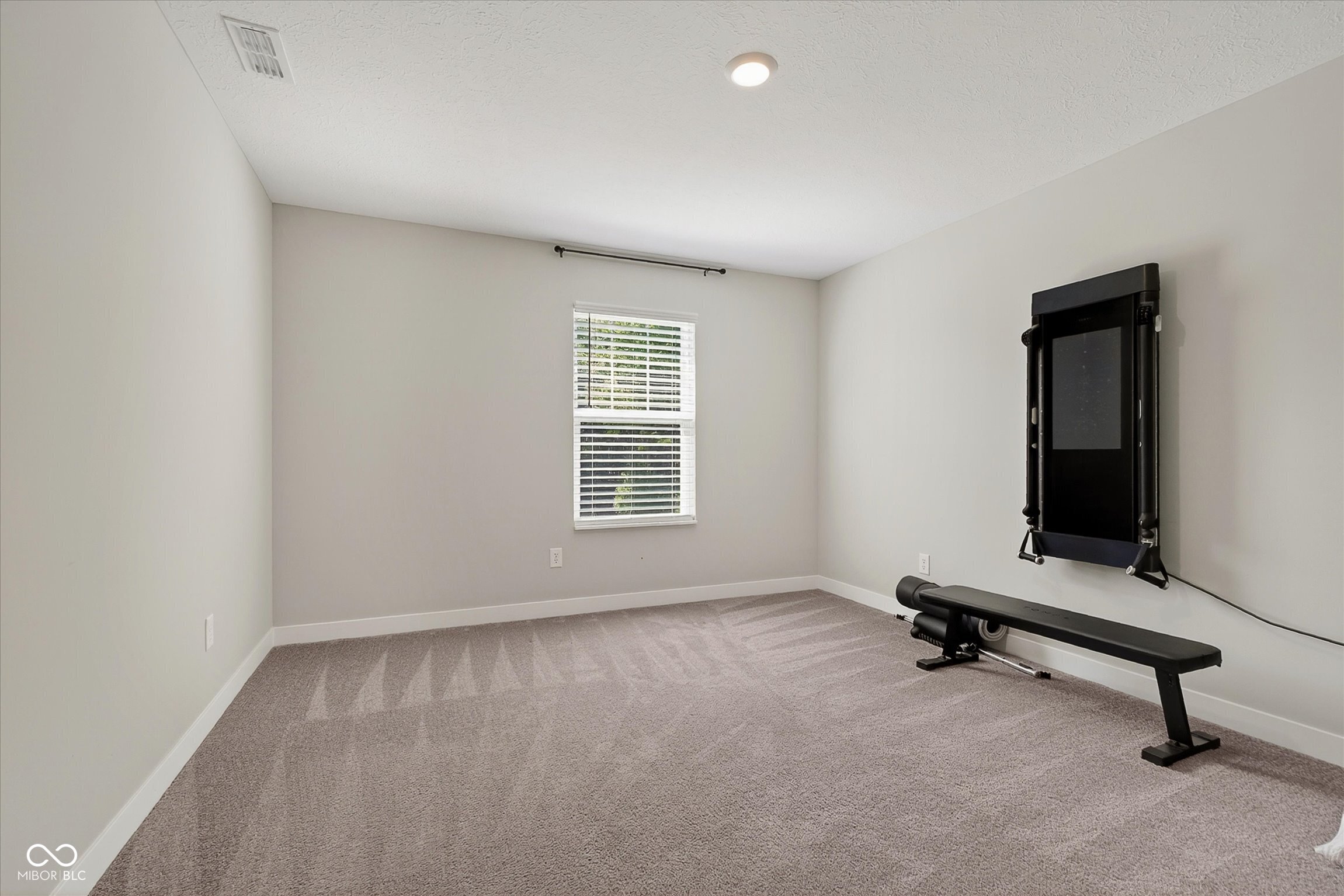 9863 Gaylen Court