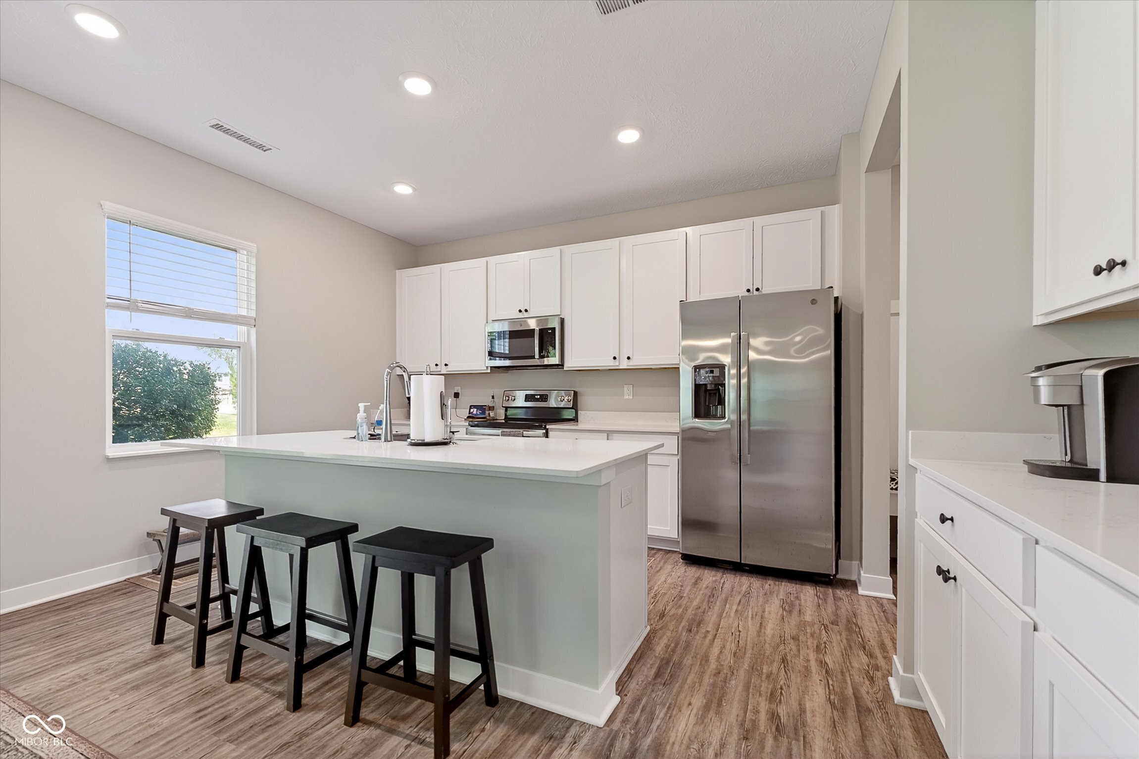 9863 Gaylen Court