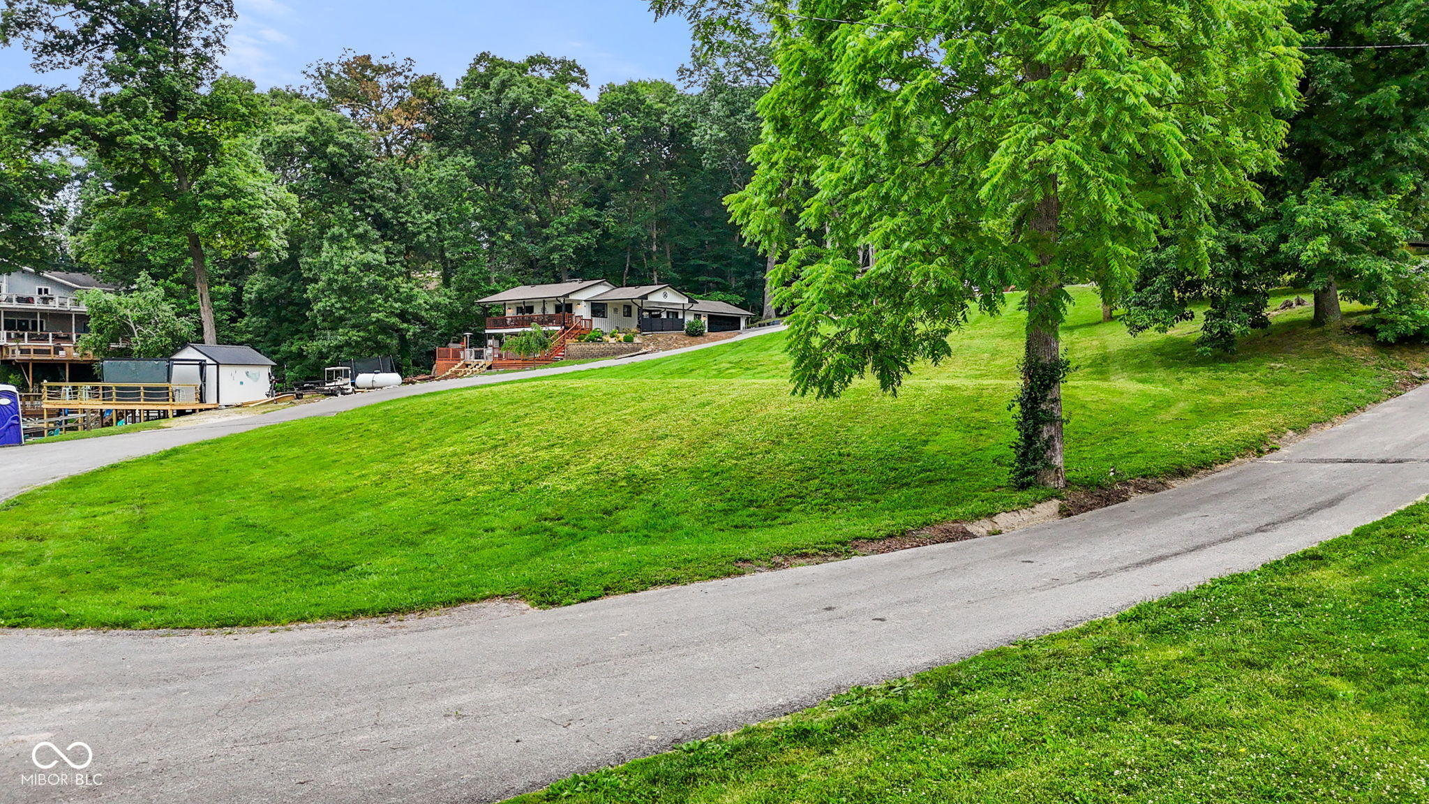 1782 White Oak Lane