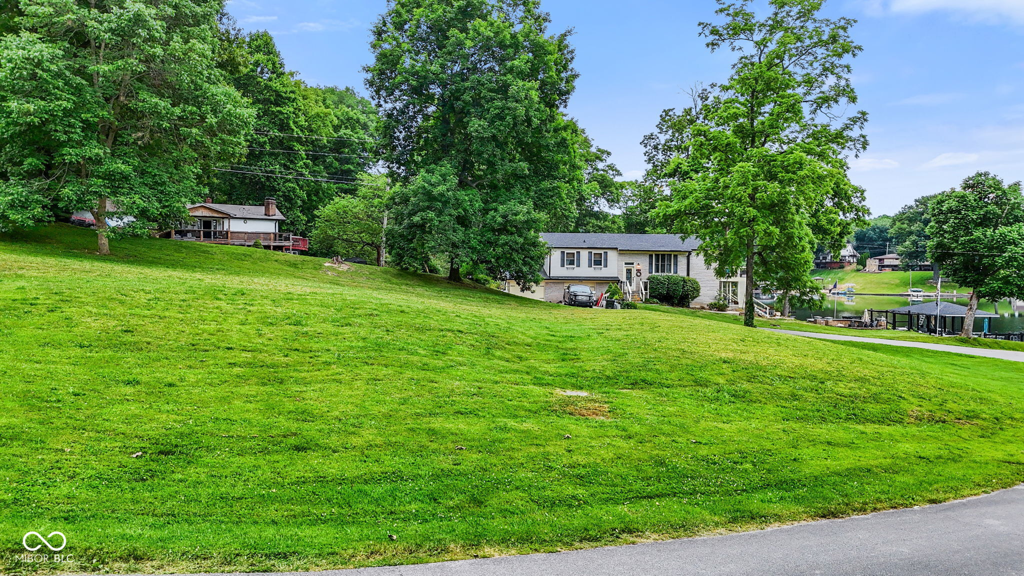 1782 White Oak Lane