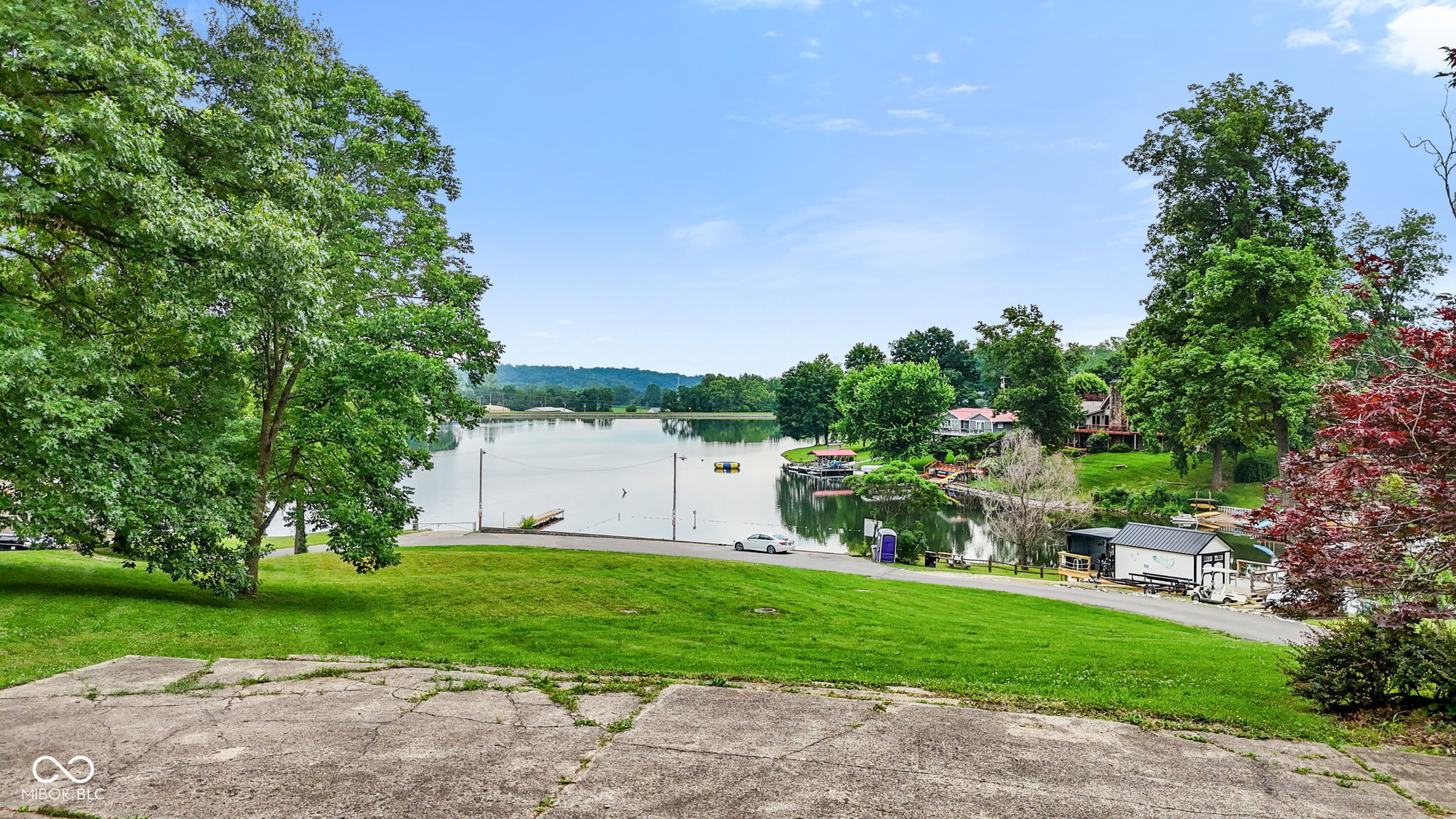 1782 White Oak Lane