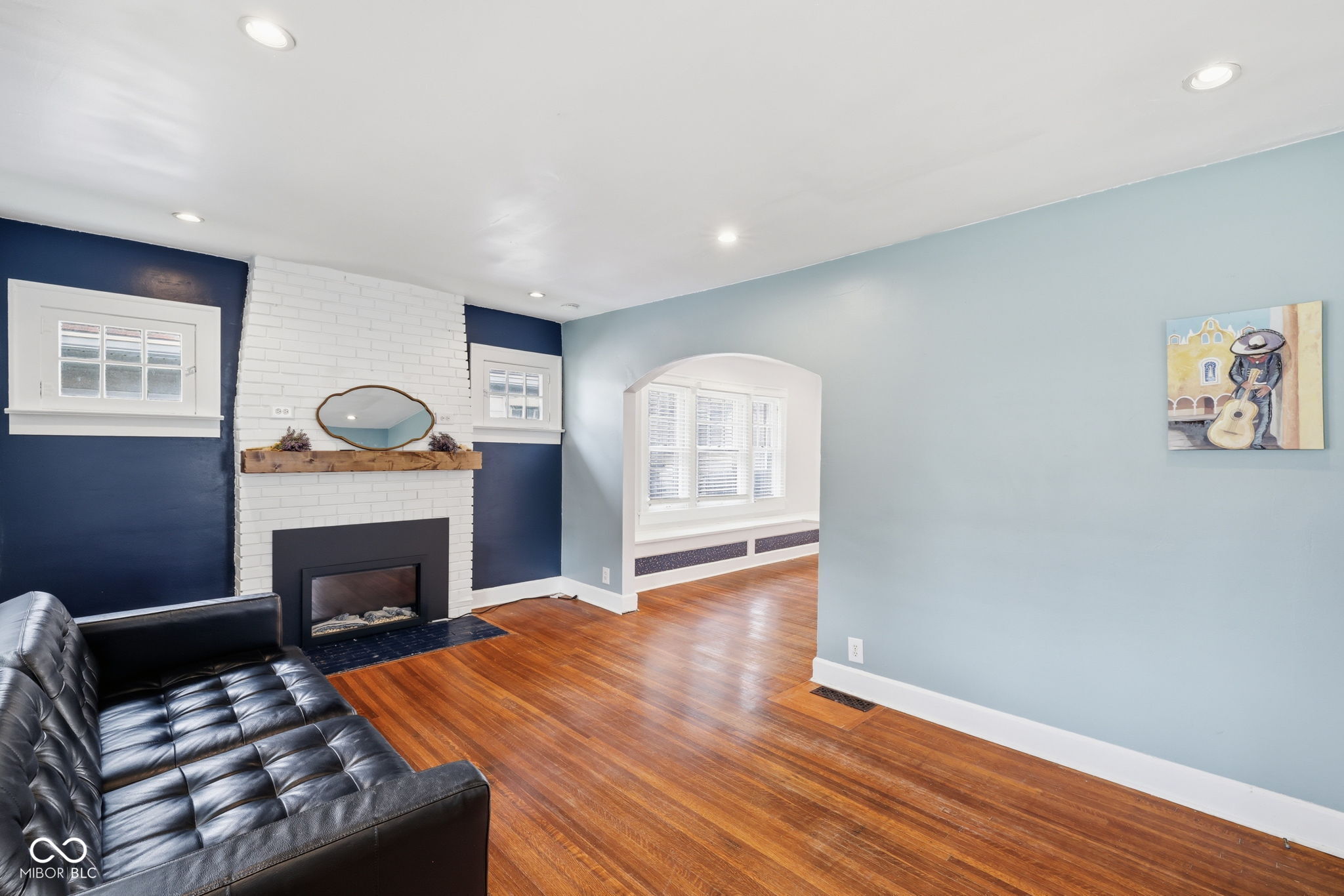 838 N Emerson Avenue