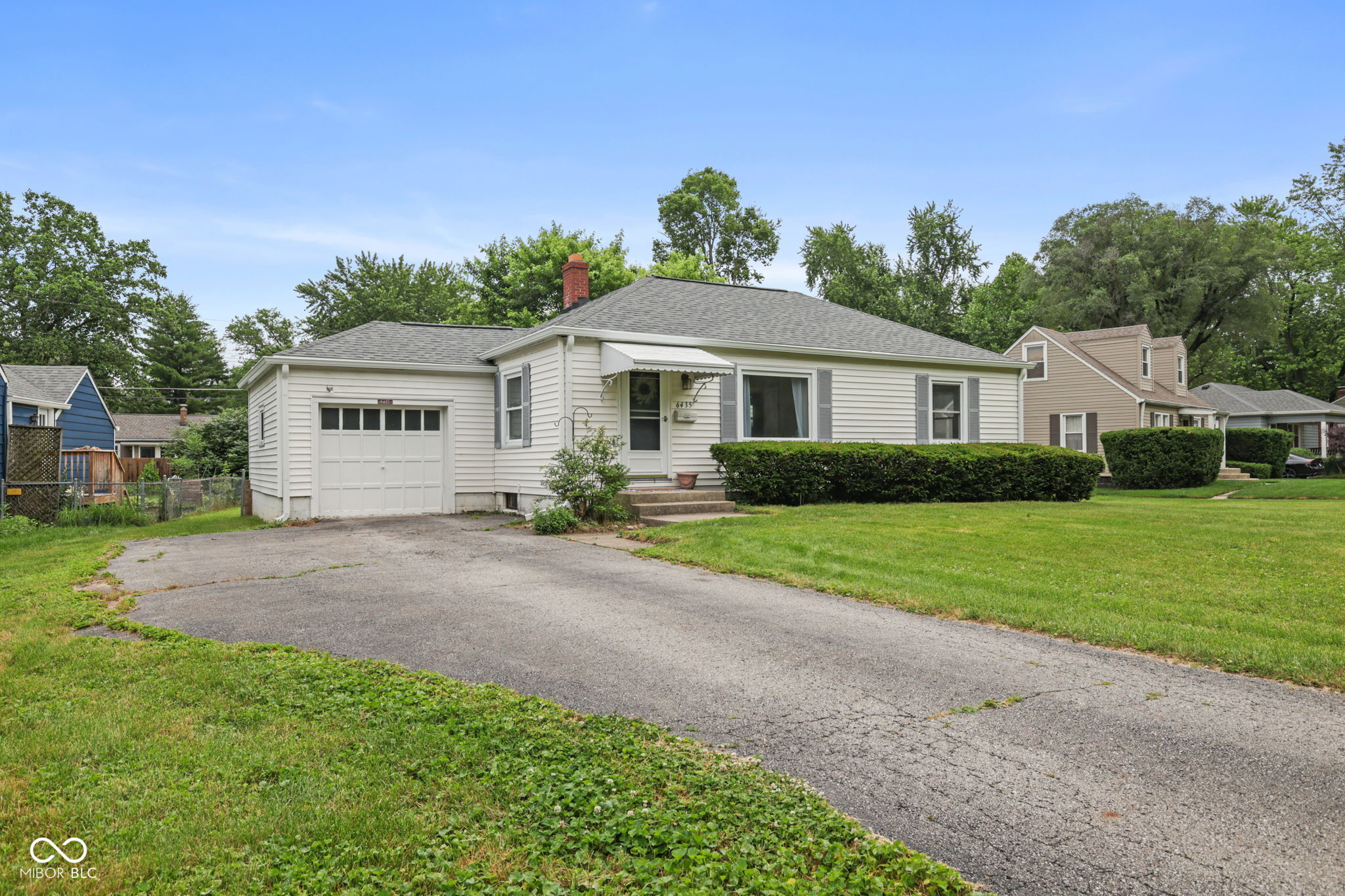 6435 Maple Drive