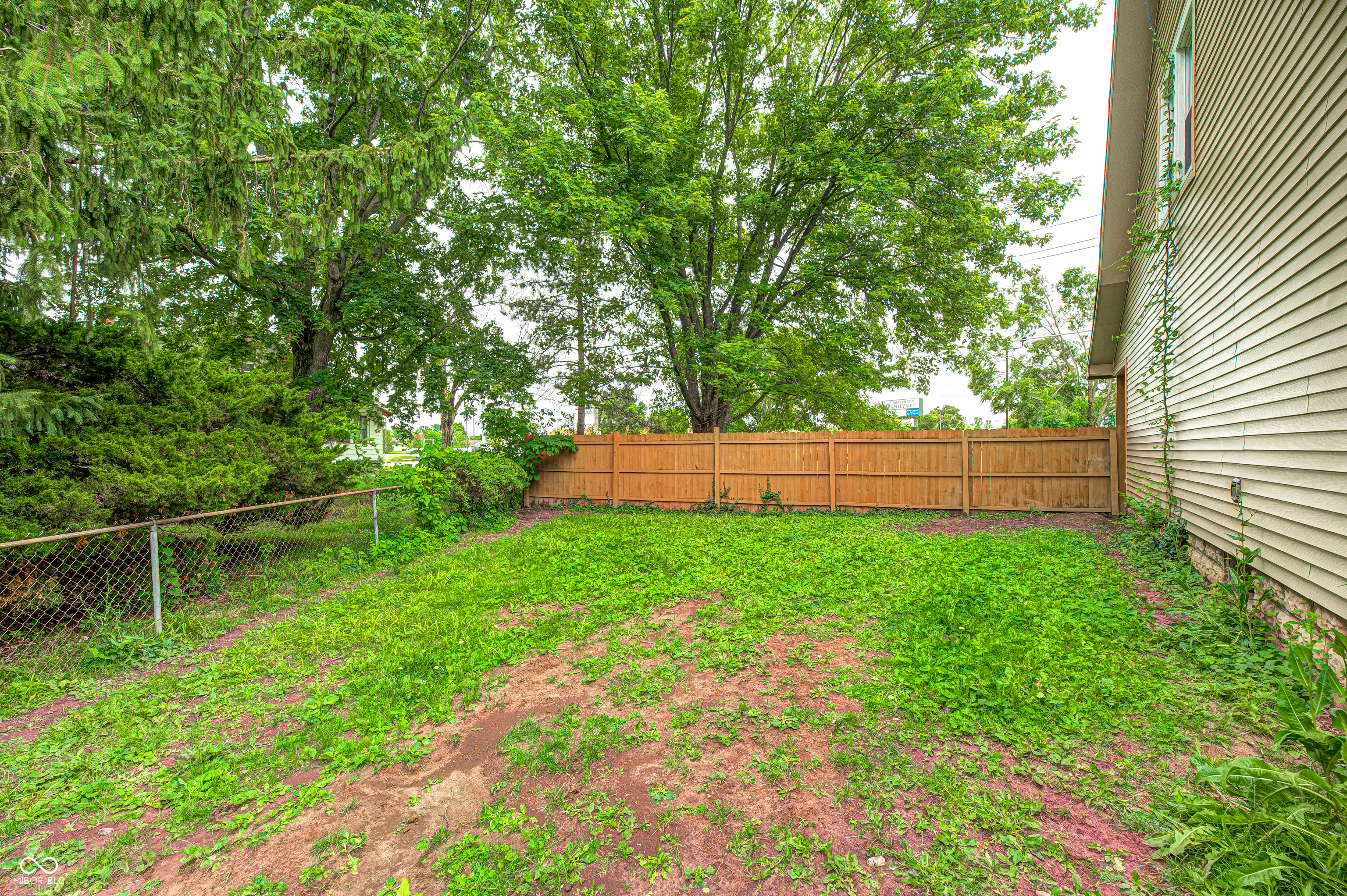 12040 E 65th Street