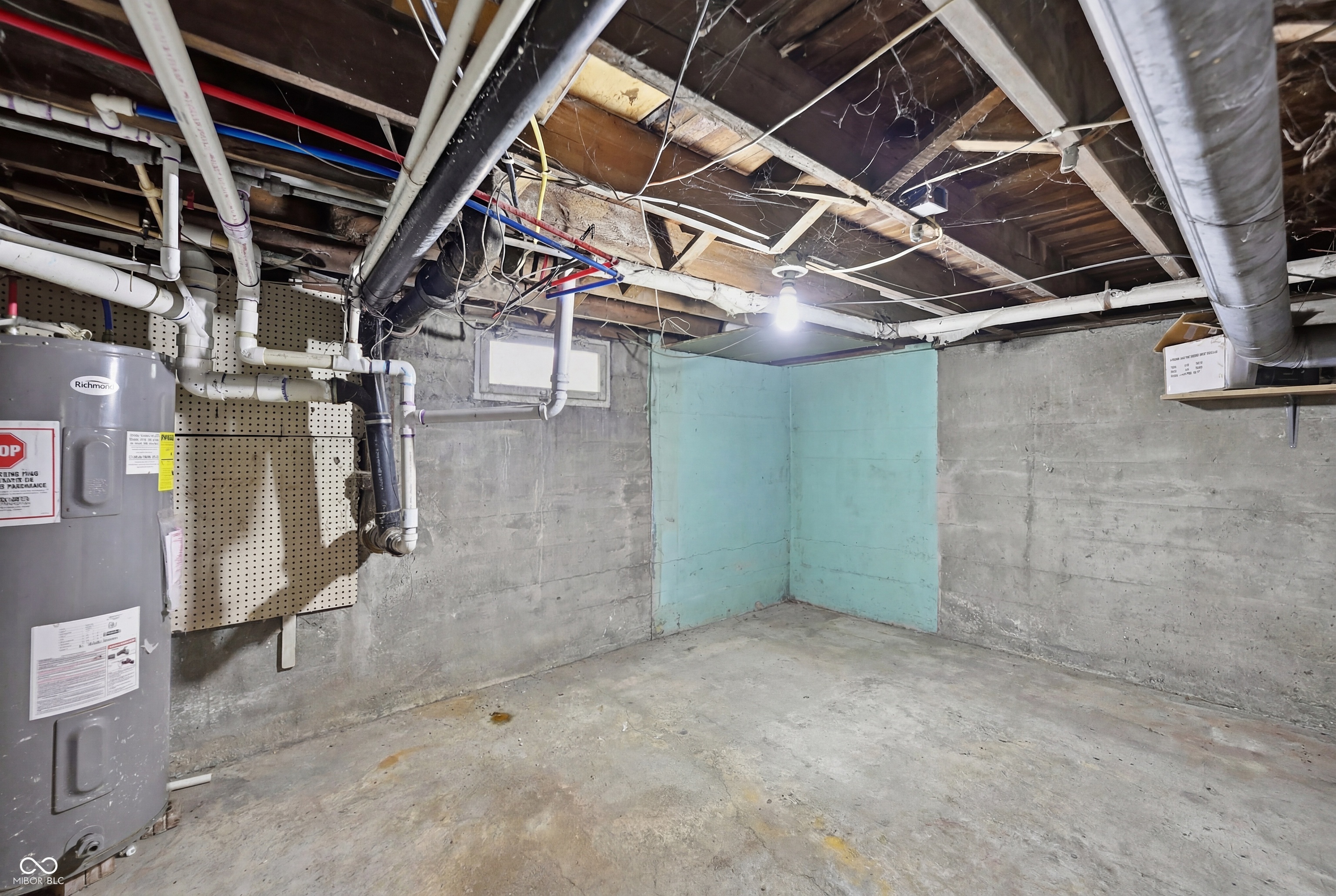 12040 E 65th Street