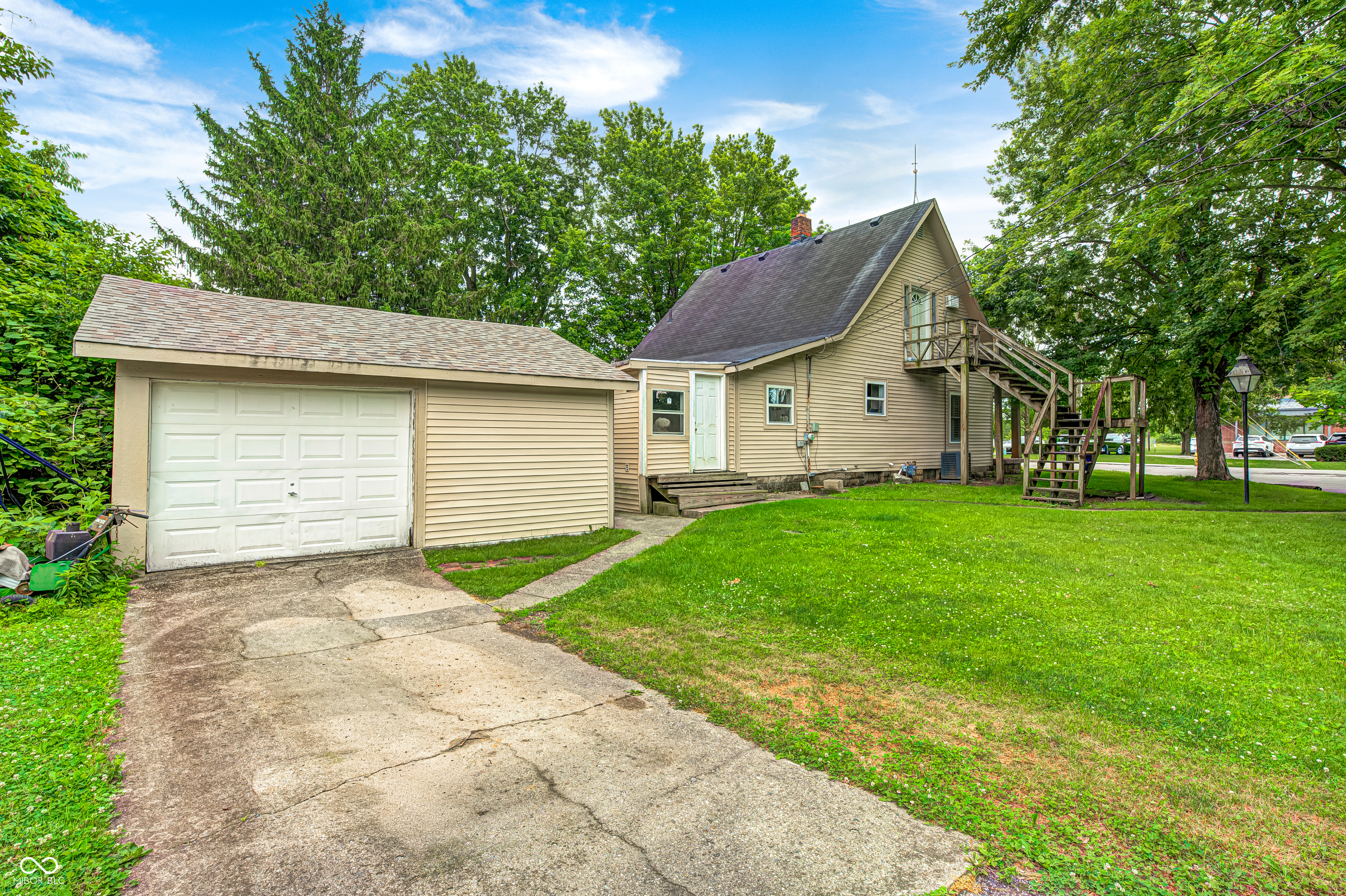 12040 E 65th Street