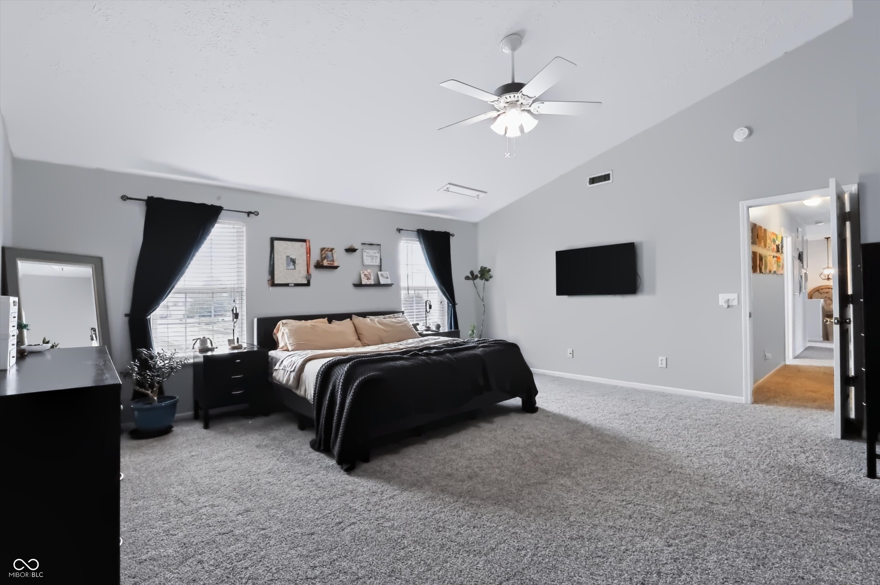 6808 Harriet Drive