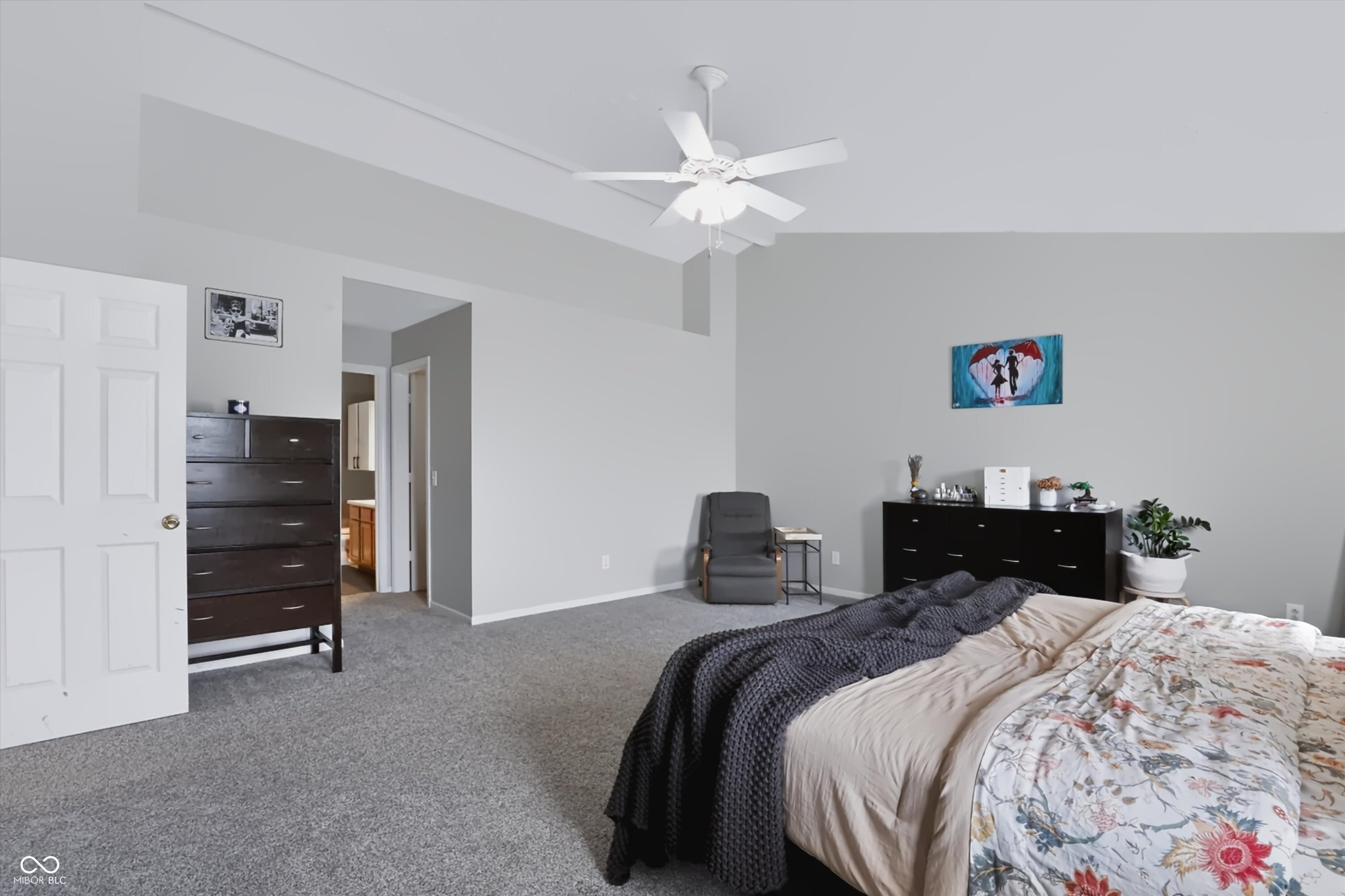 6808 Harriet Drive