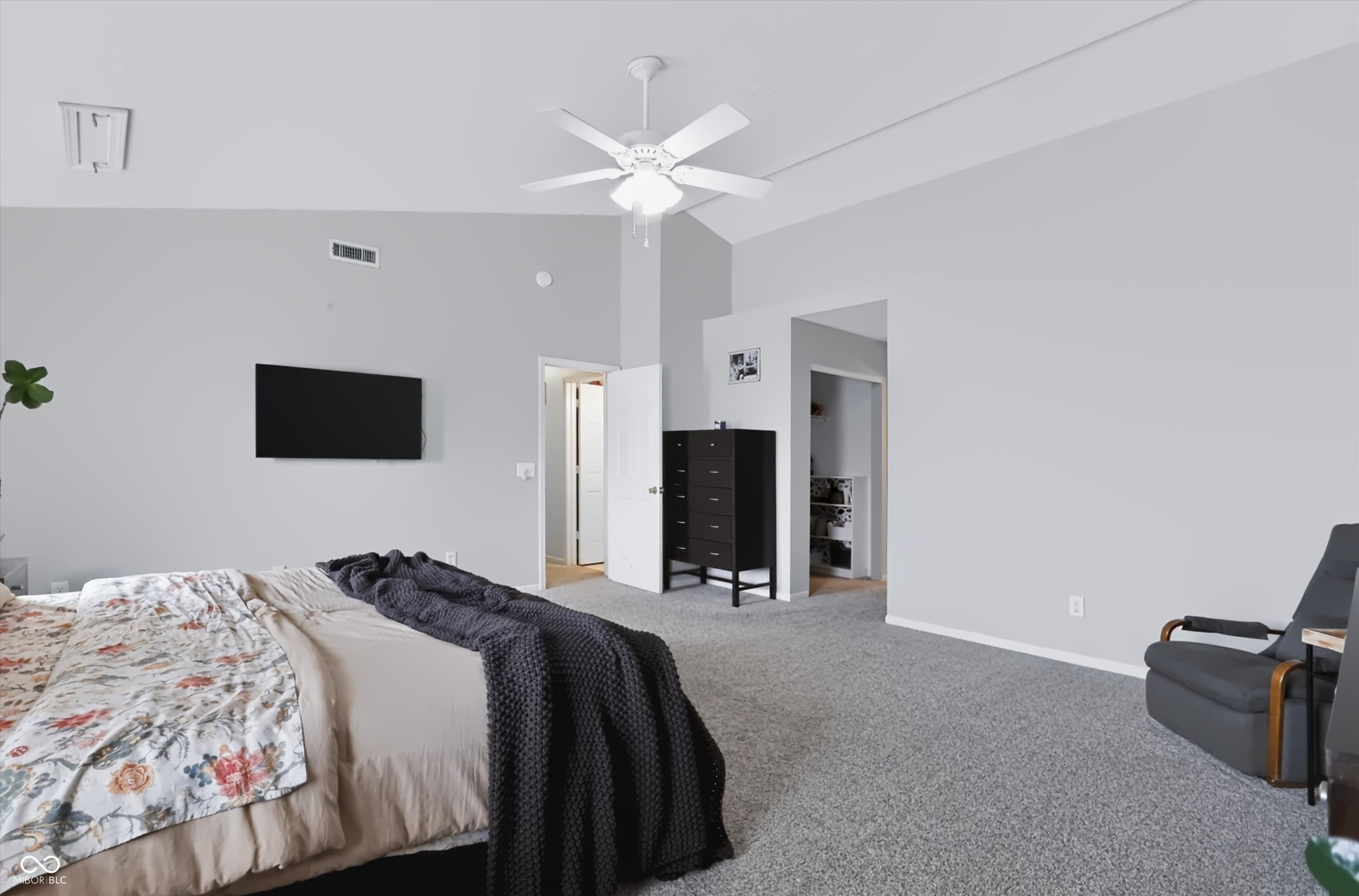 6808 Harriet Drive