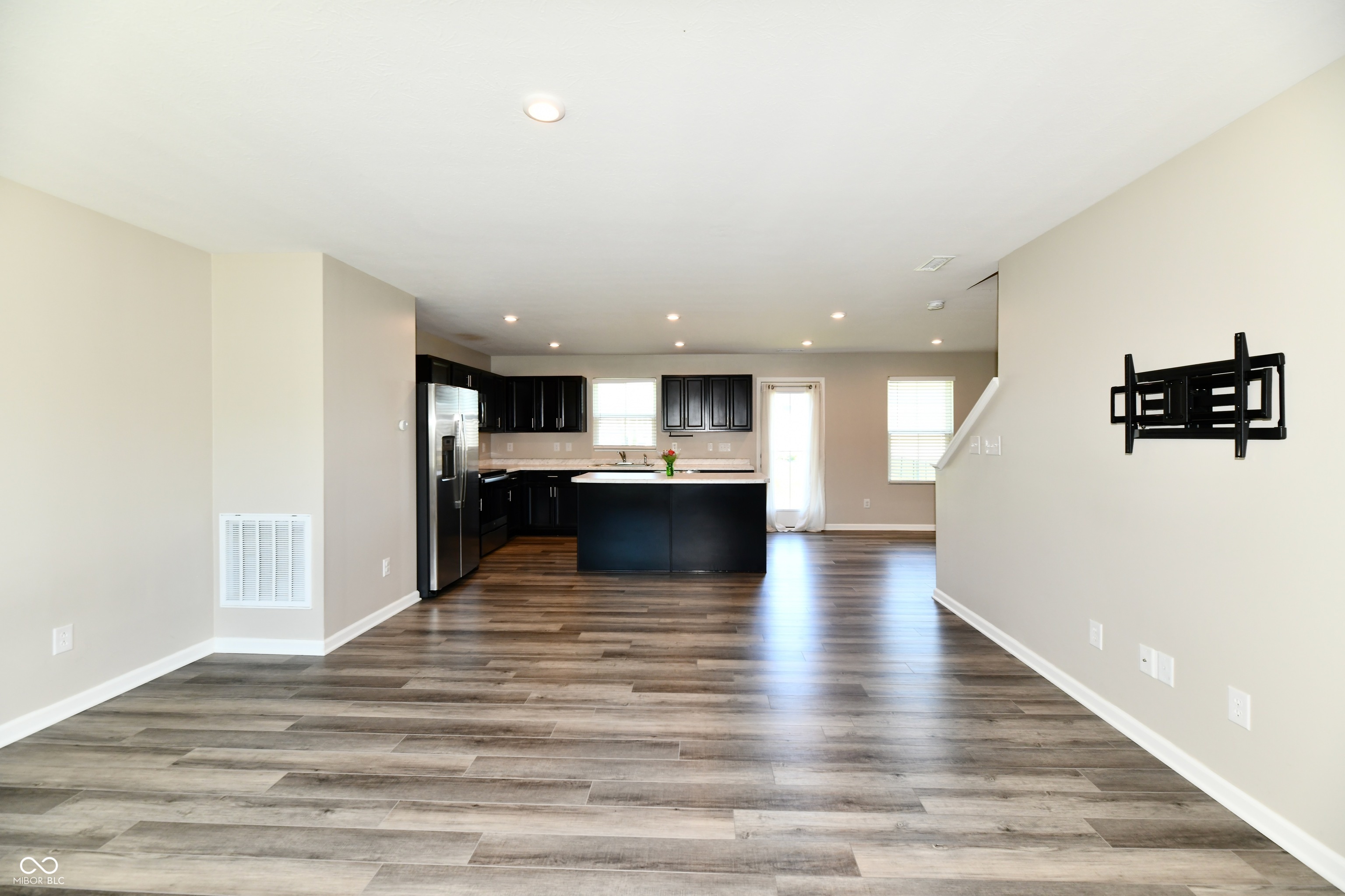 9739 Oak Grove Drive