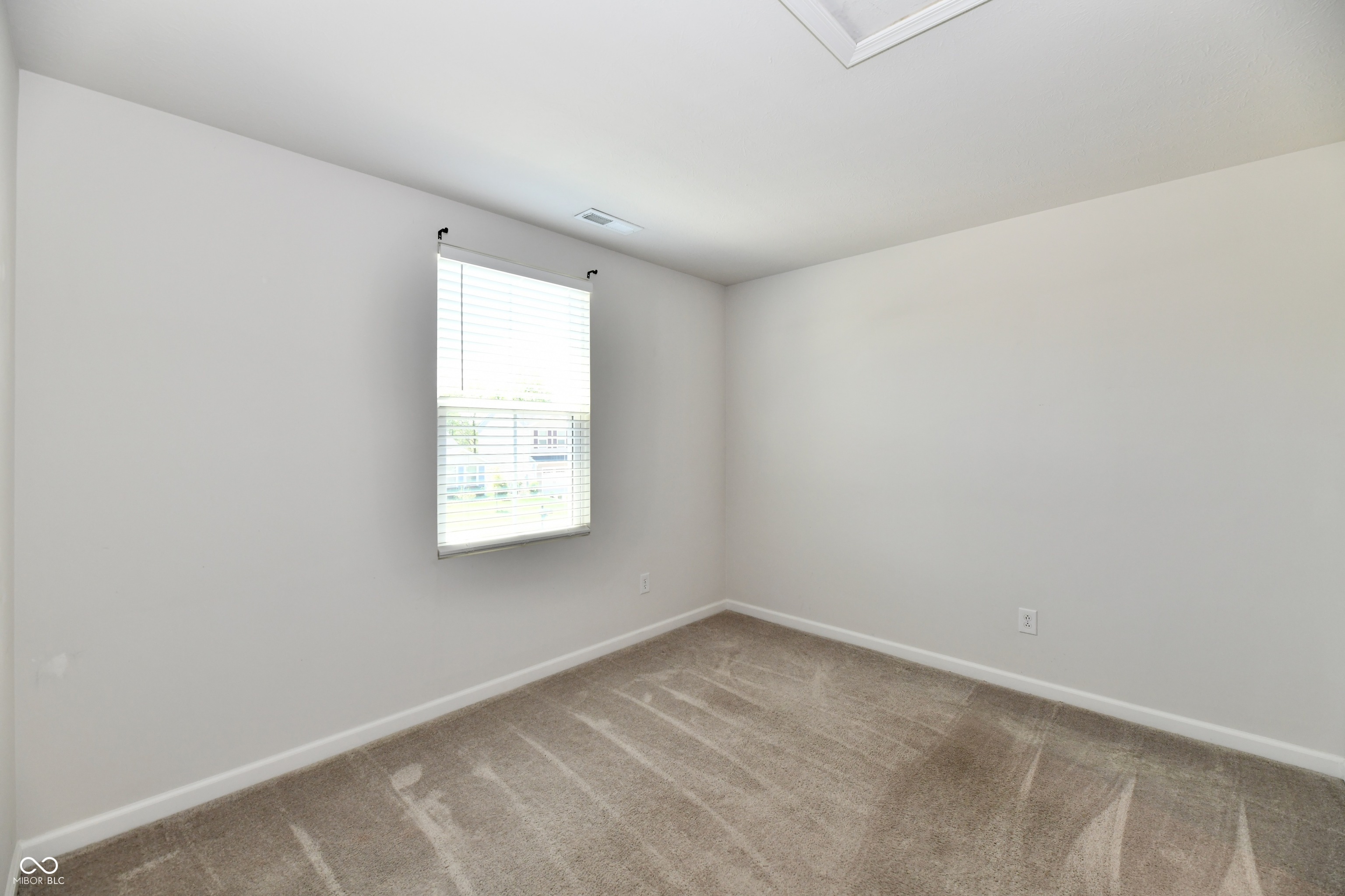 9739 Oak Grove Drive