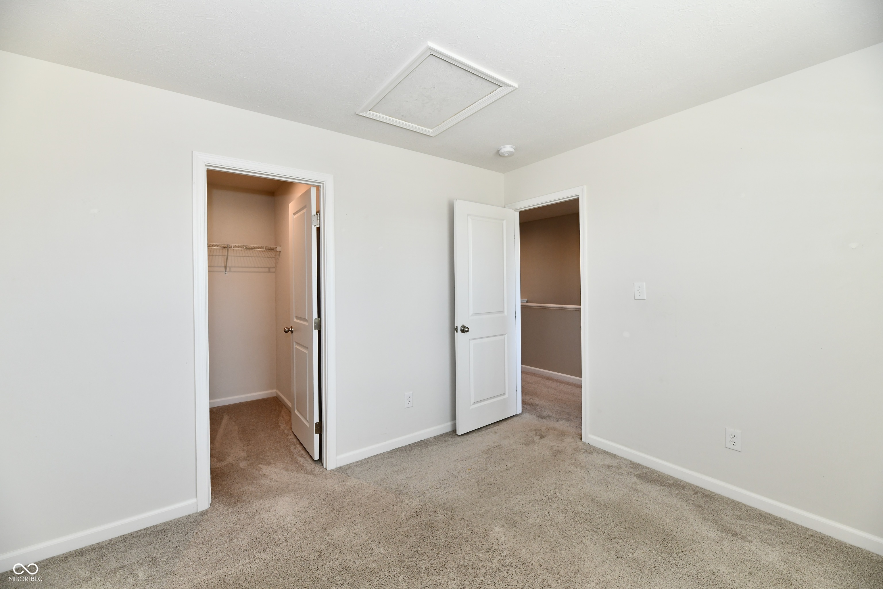 9739 Oak Grove Drive