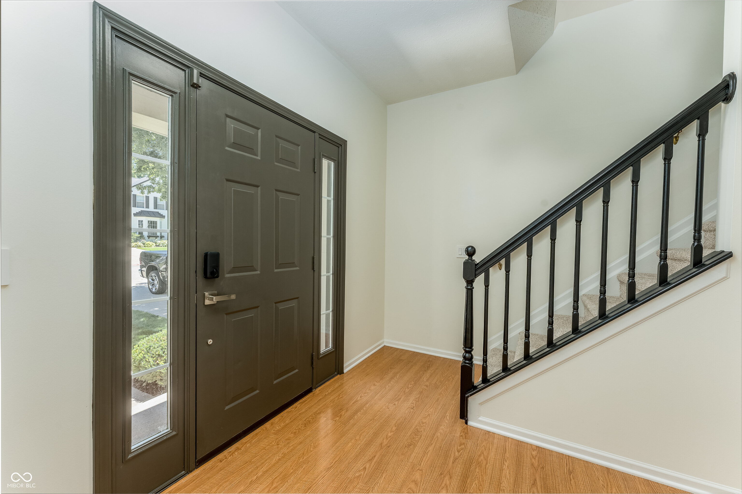 8508 Weaver Woods