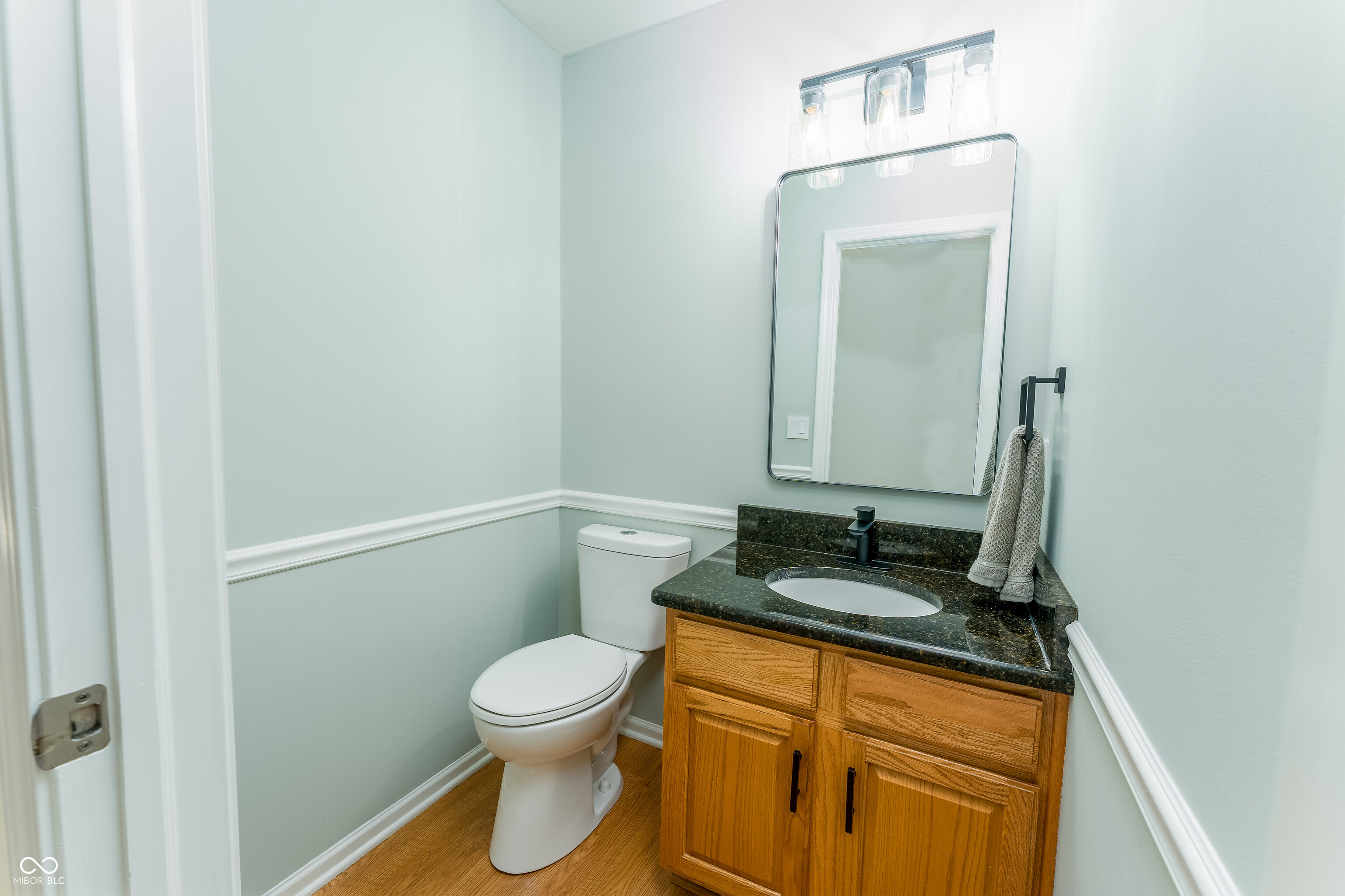 8508 Weaver Woods