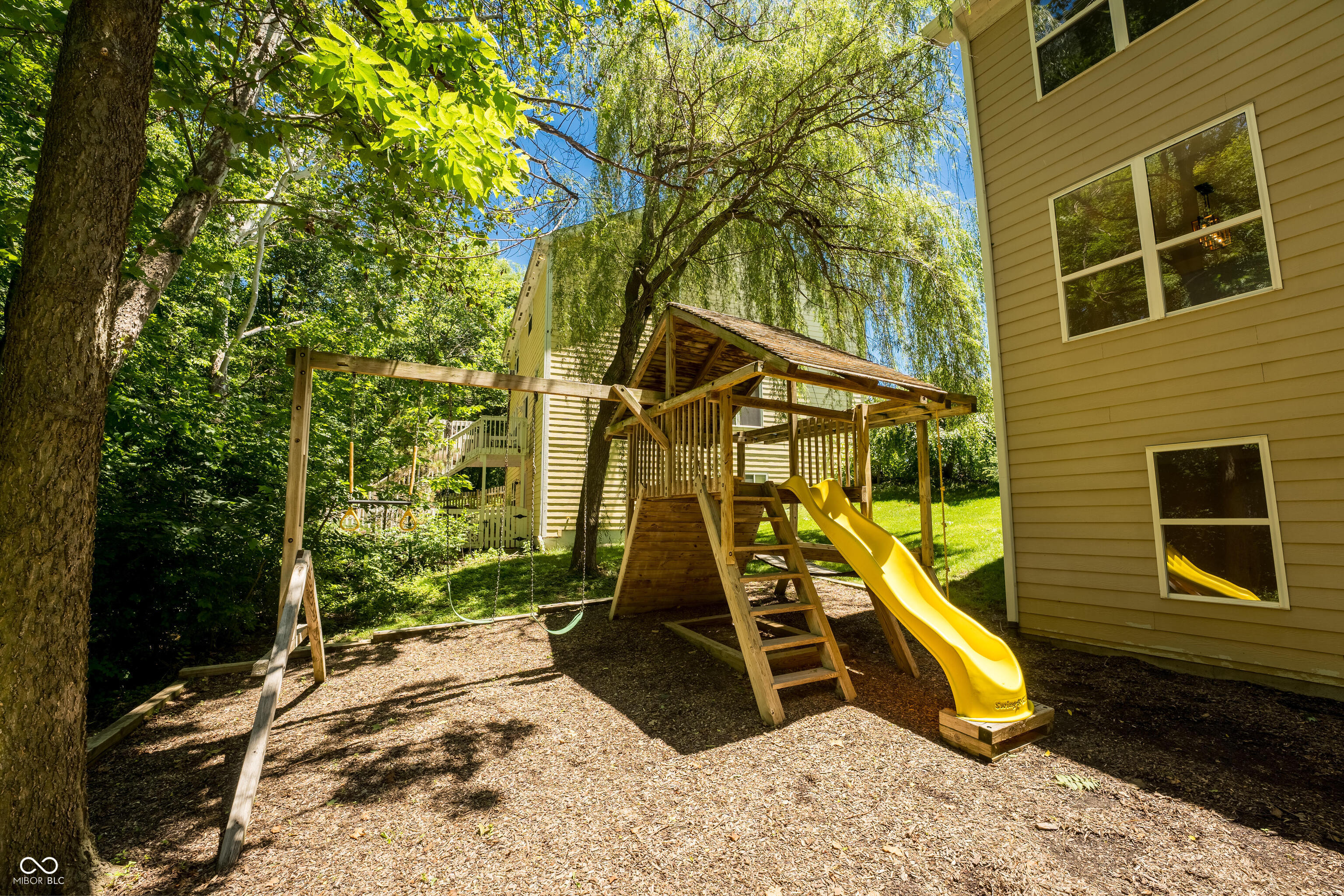 8508 Weaver Woods