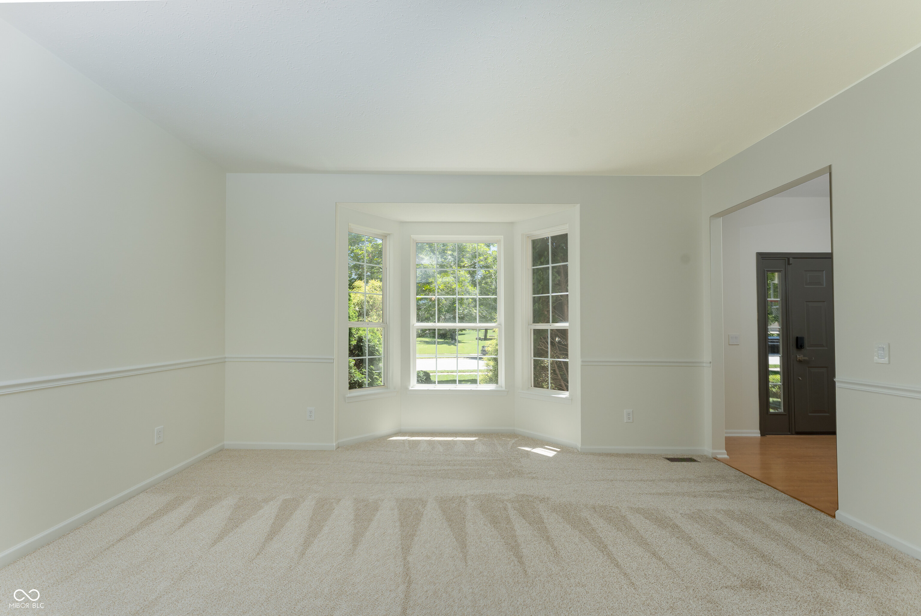 8508 Weaver Woods