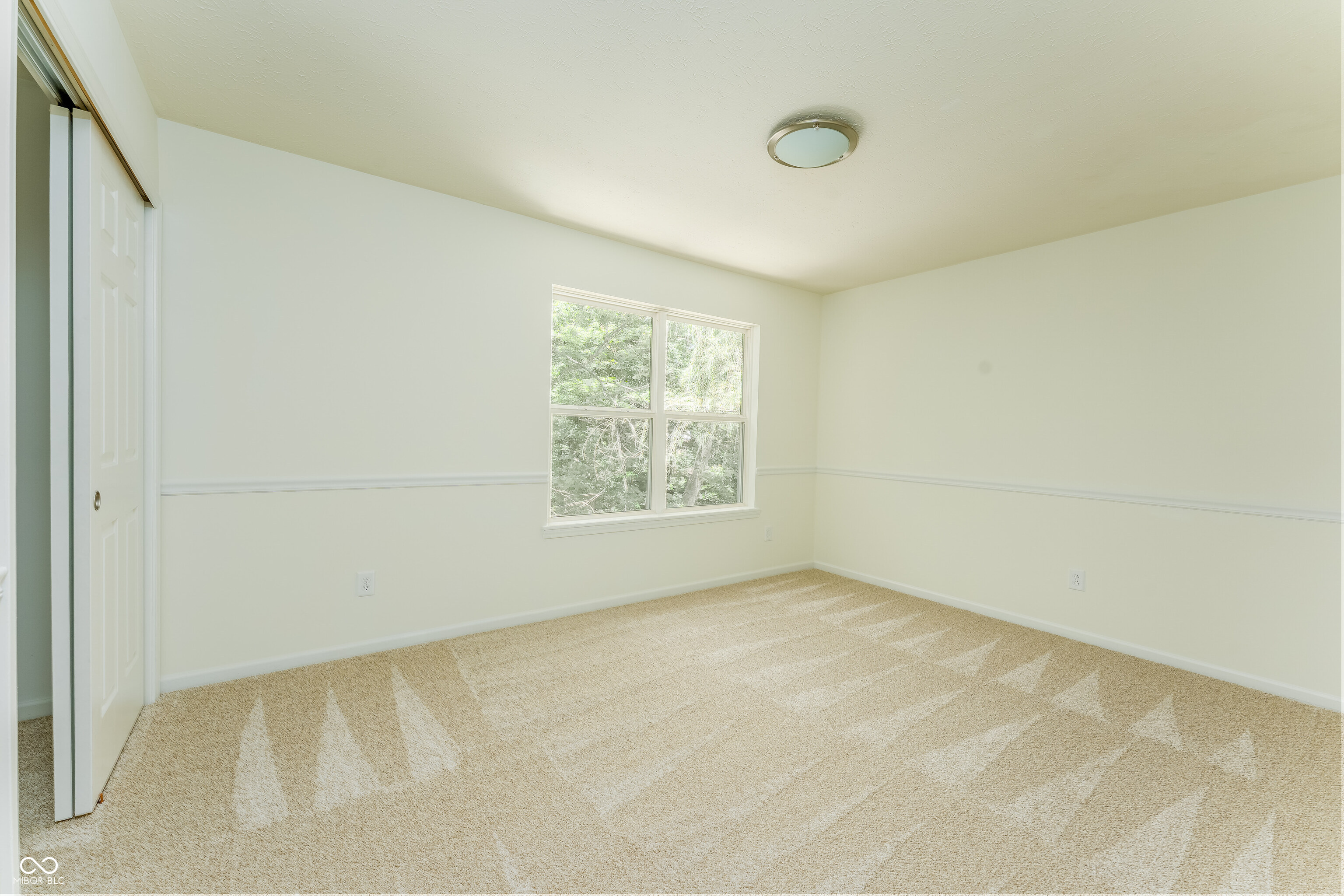 8508 Weaver Woods