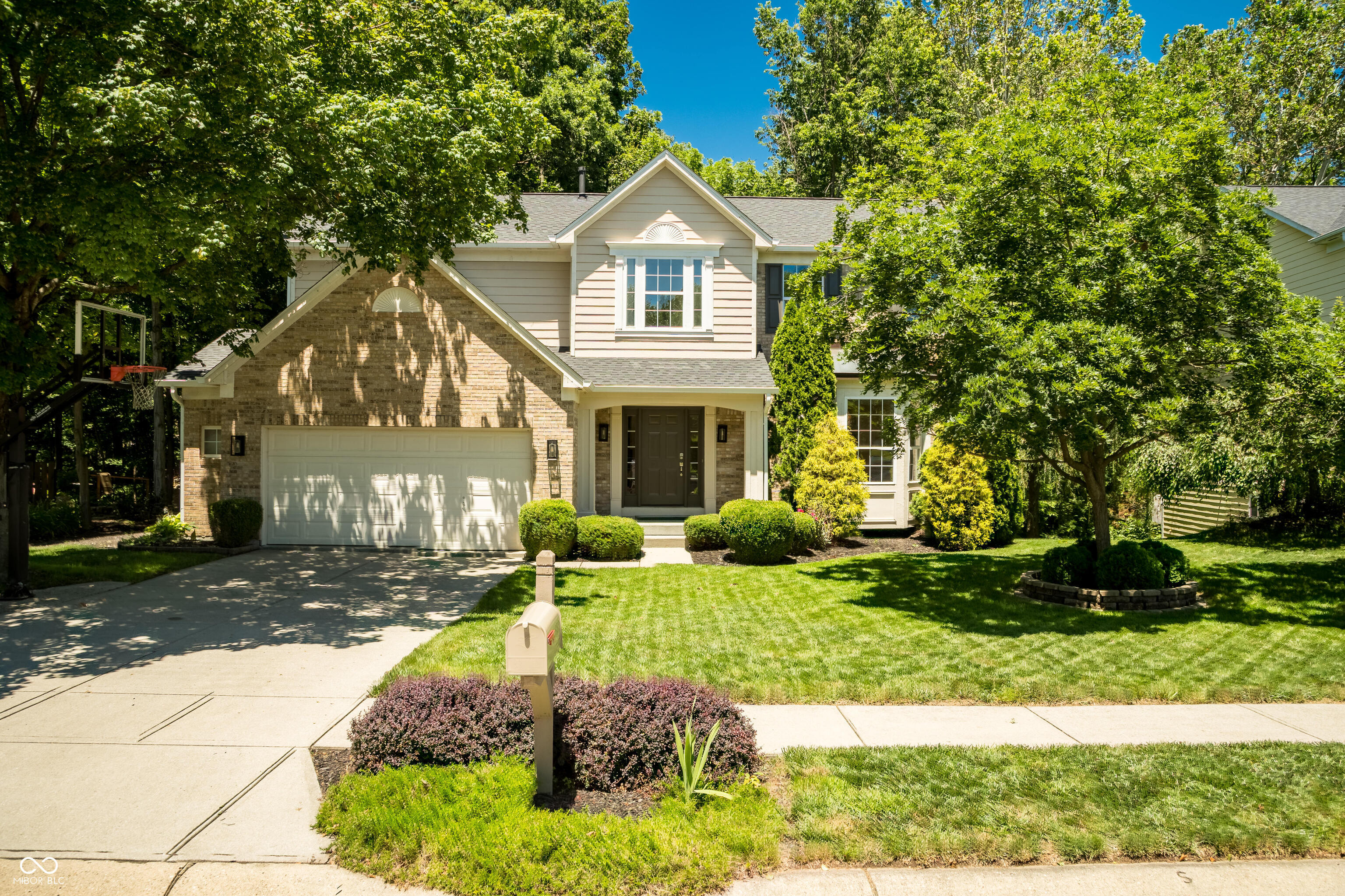 8508 Weaver Woods