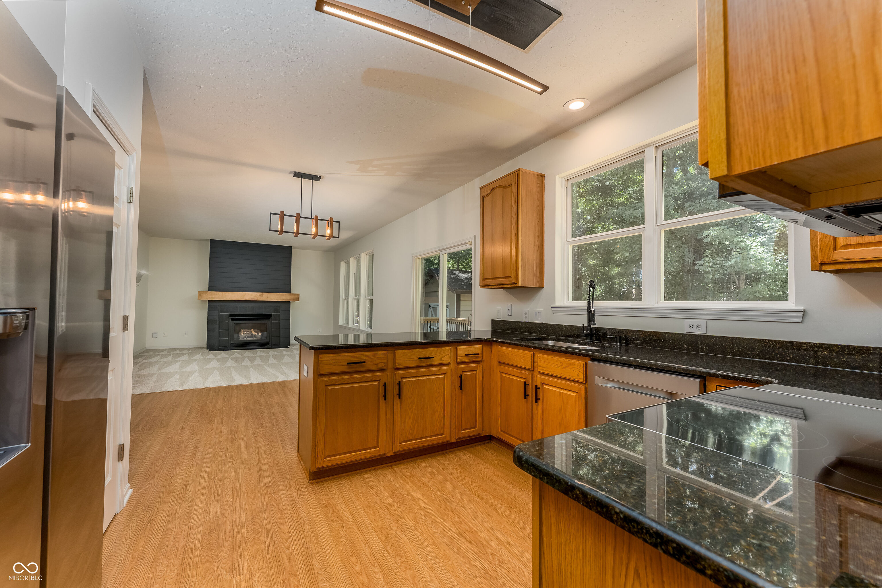 8508 Weaver Woods