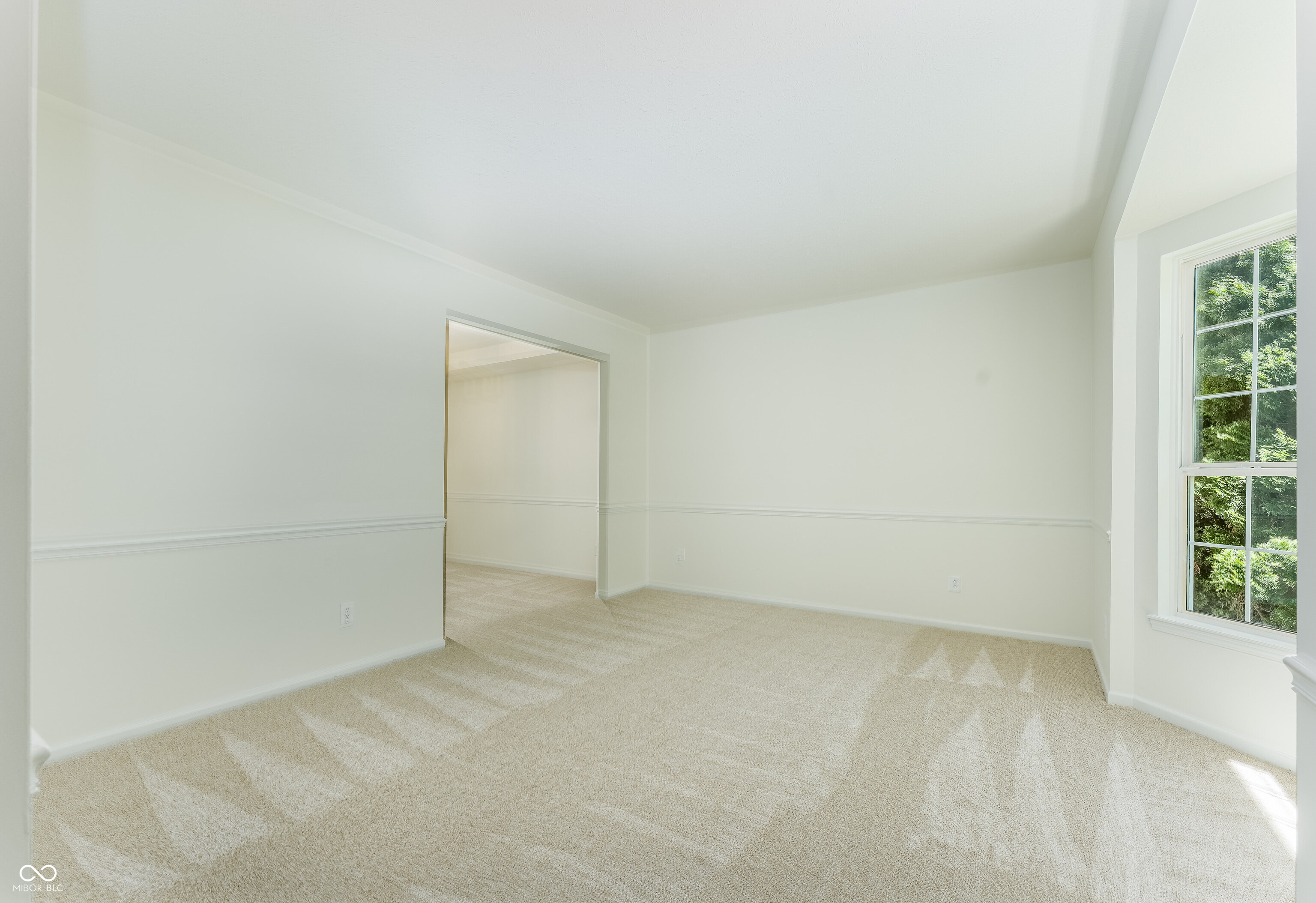 8508 Weaver Woods