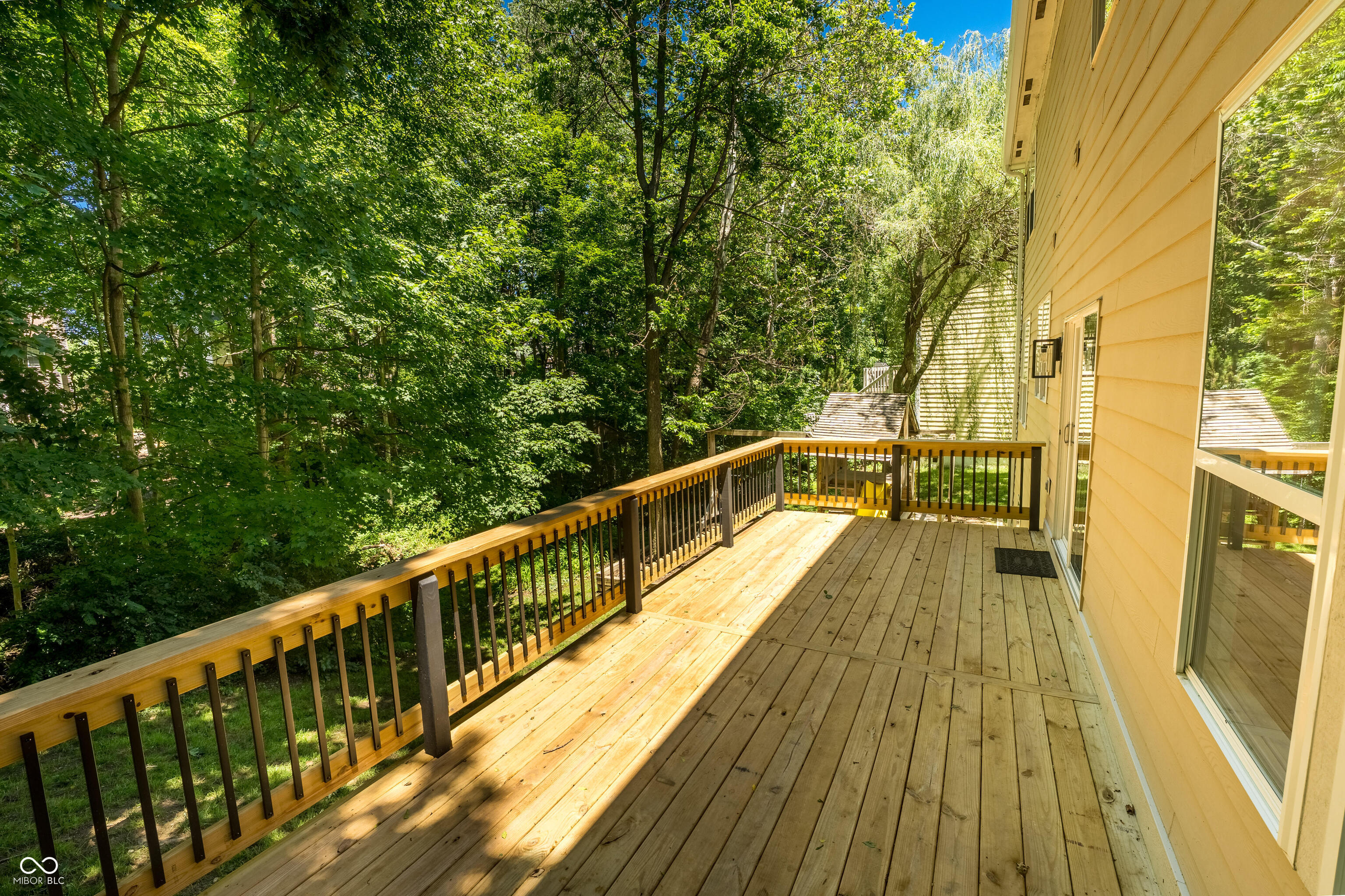 8508 Weaver Woods