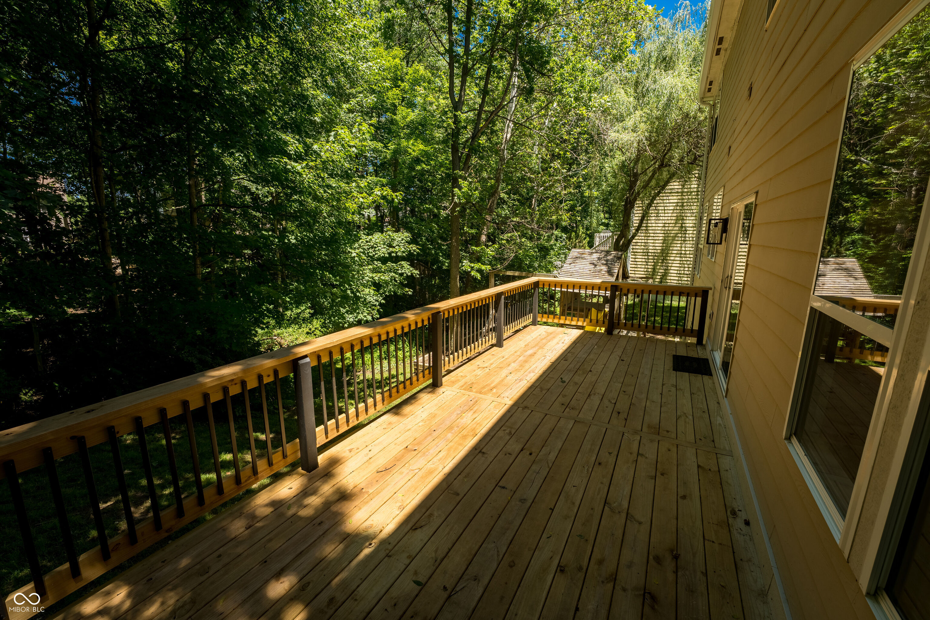 8508 Weaver Woods