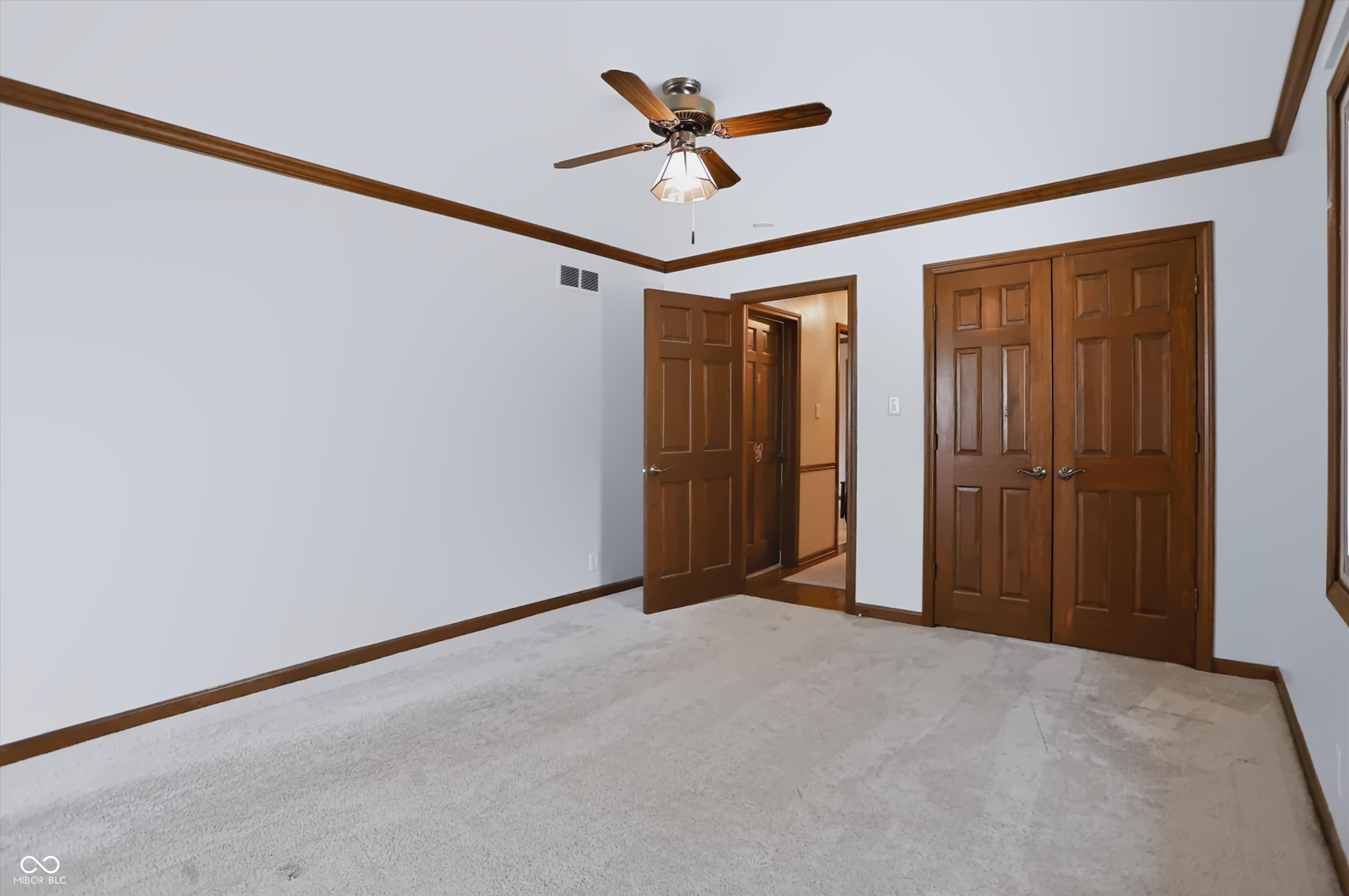 6717 La Tour Circle
