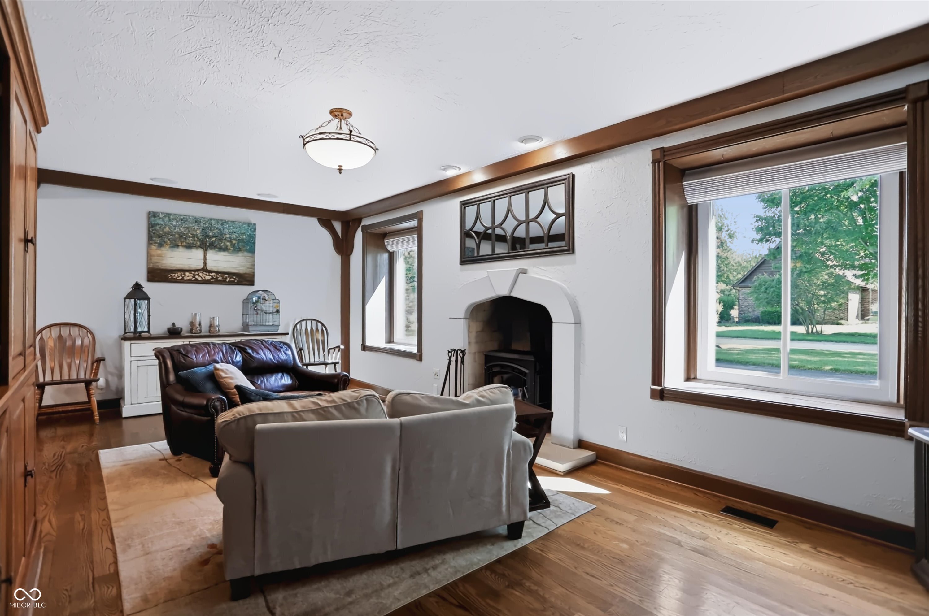 6717 La Tour Circle