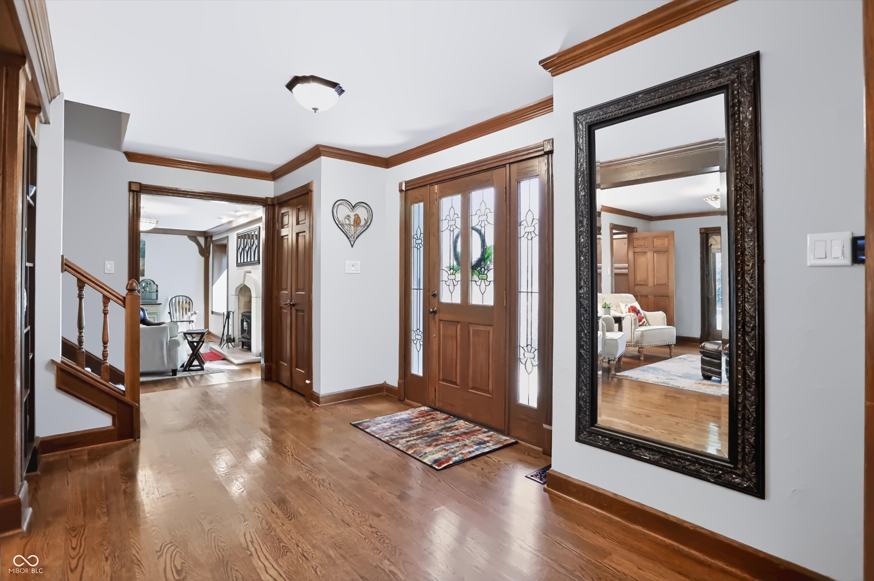 6717 La Tour Circle